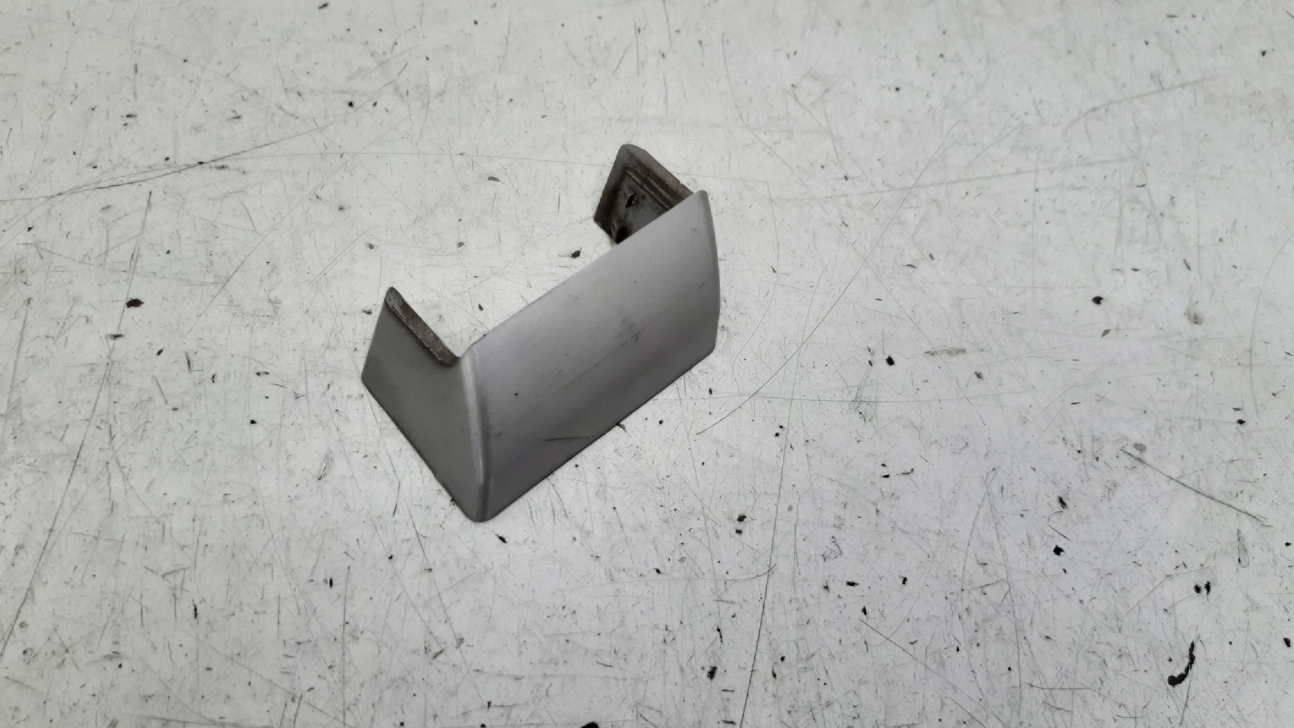 spoiler relingu right Chevrolet Captiva