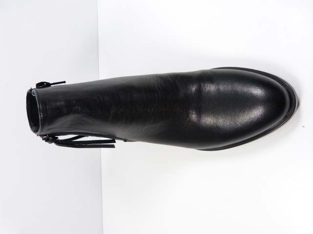 Czarne skórzane klasyczne botki sztyblety Sala 37 Wzór dominujący bez wzoru