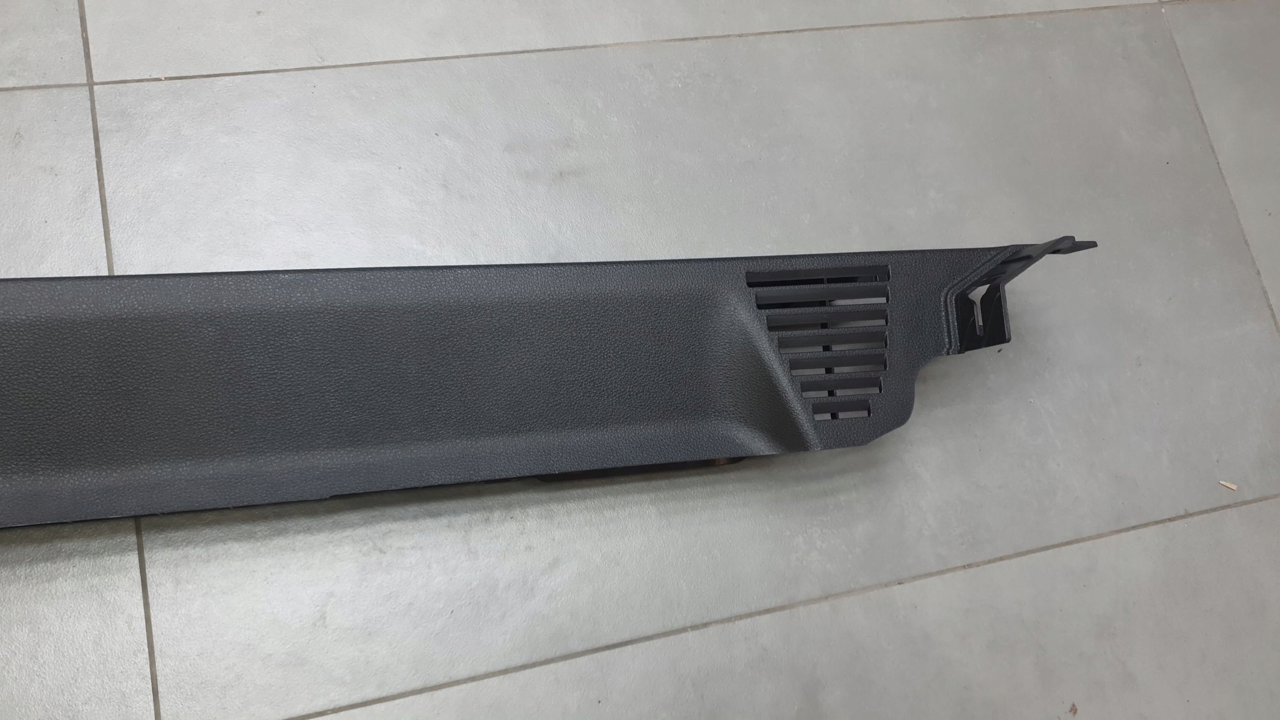Audi Q8 Element upholstery cover boot 4M8863528