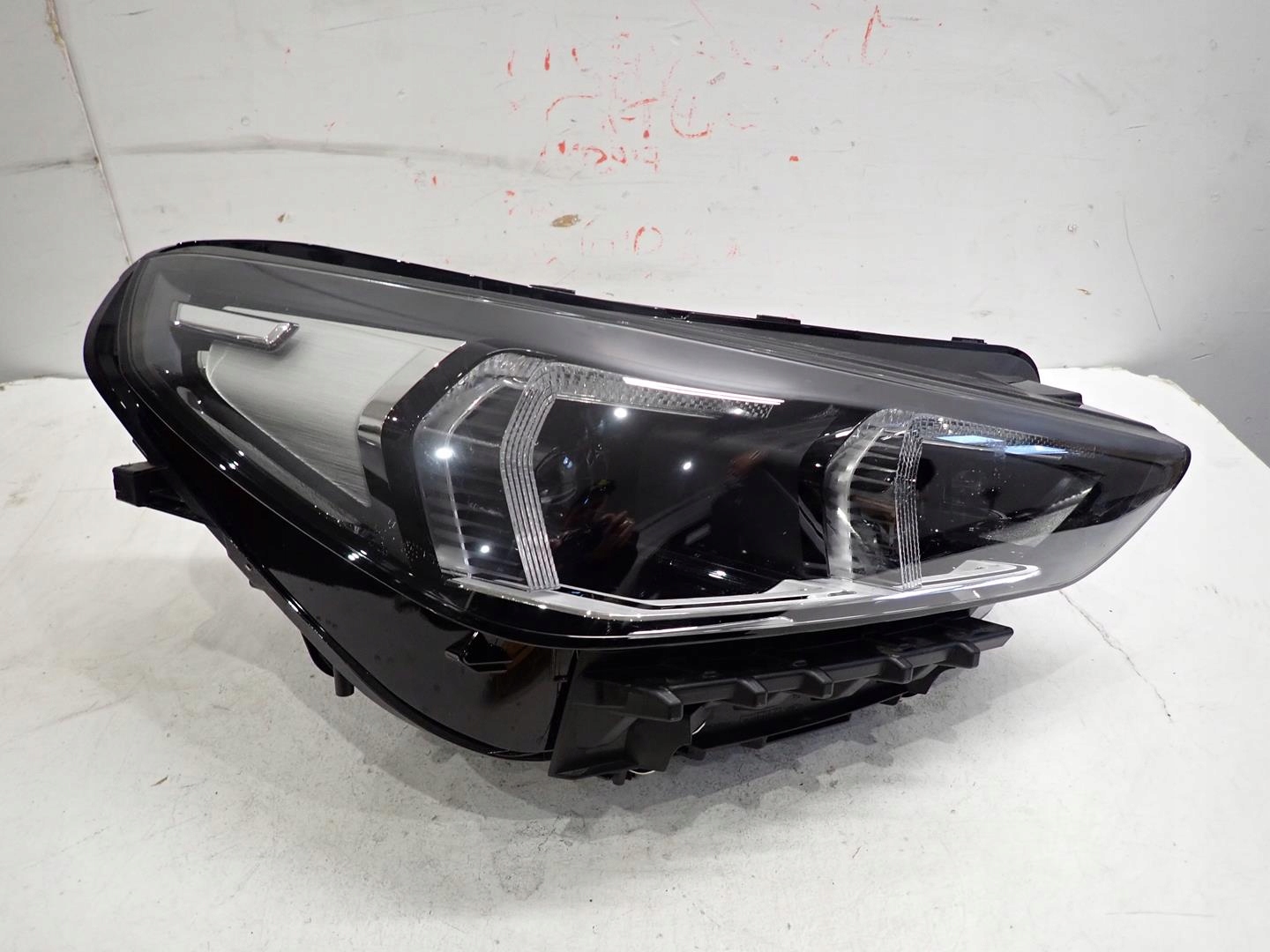 light front front right BMW X1 U11 2022- FULL LED 5A5BD48-02