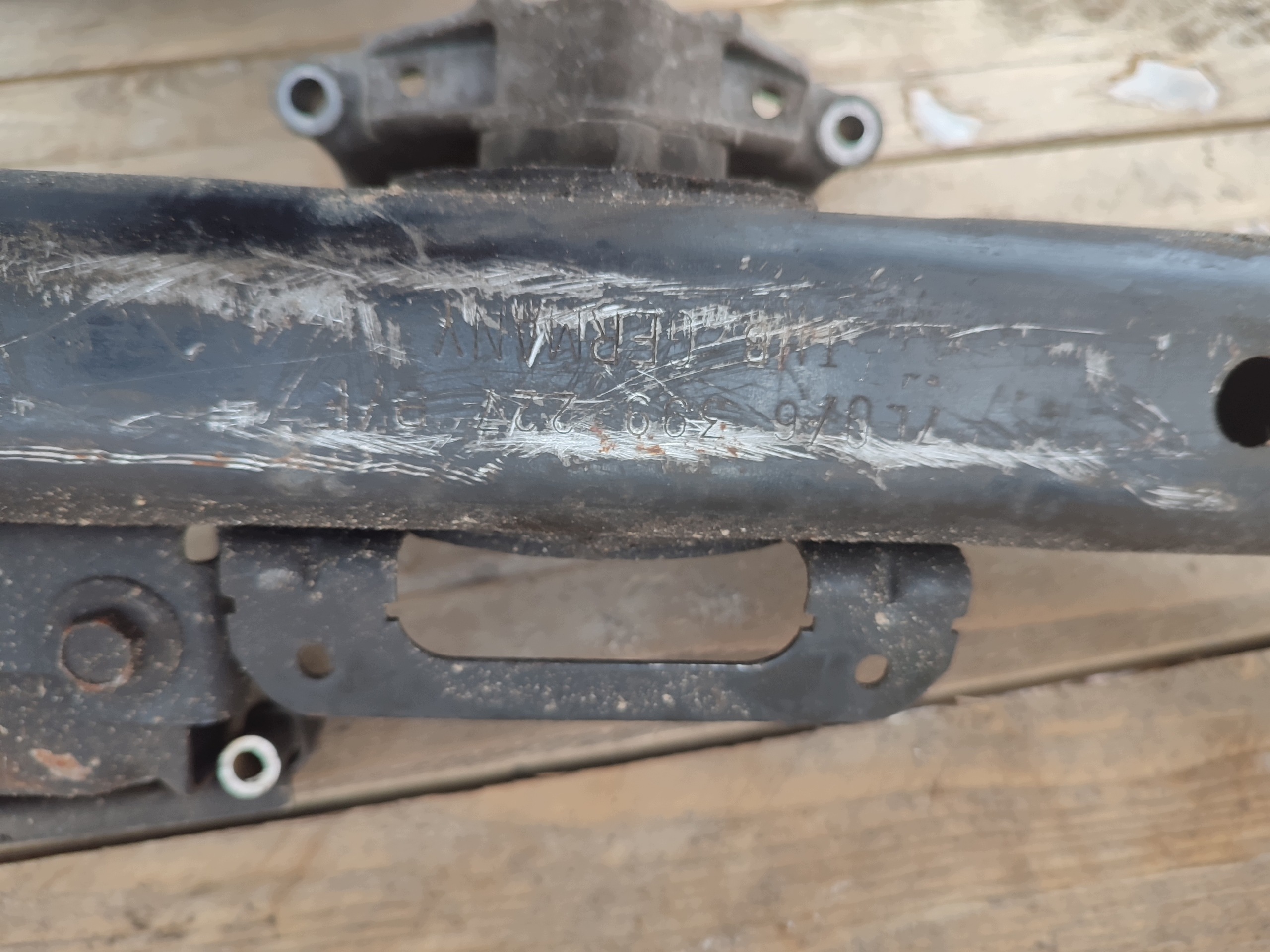 Supporto RINFORZO PARAURTI cambio ingranaggi Audi Q7 4L 3.0 TDI