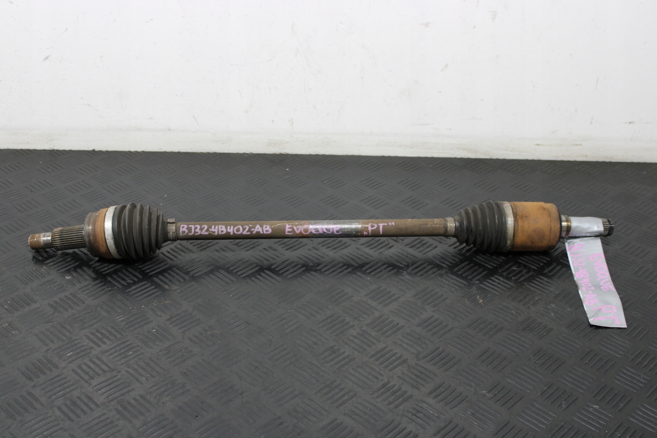semi-axis semi-axis right rear part EVOQUE L538 BJ32-4B402-AB