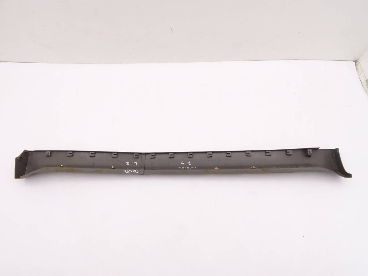 MAZDA TRIBUTE 00-07 LISTWA PROGU LEWA Producent części Inny