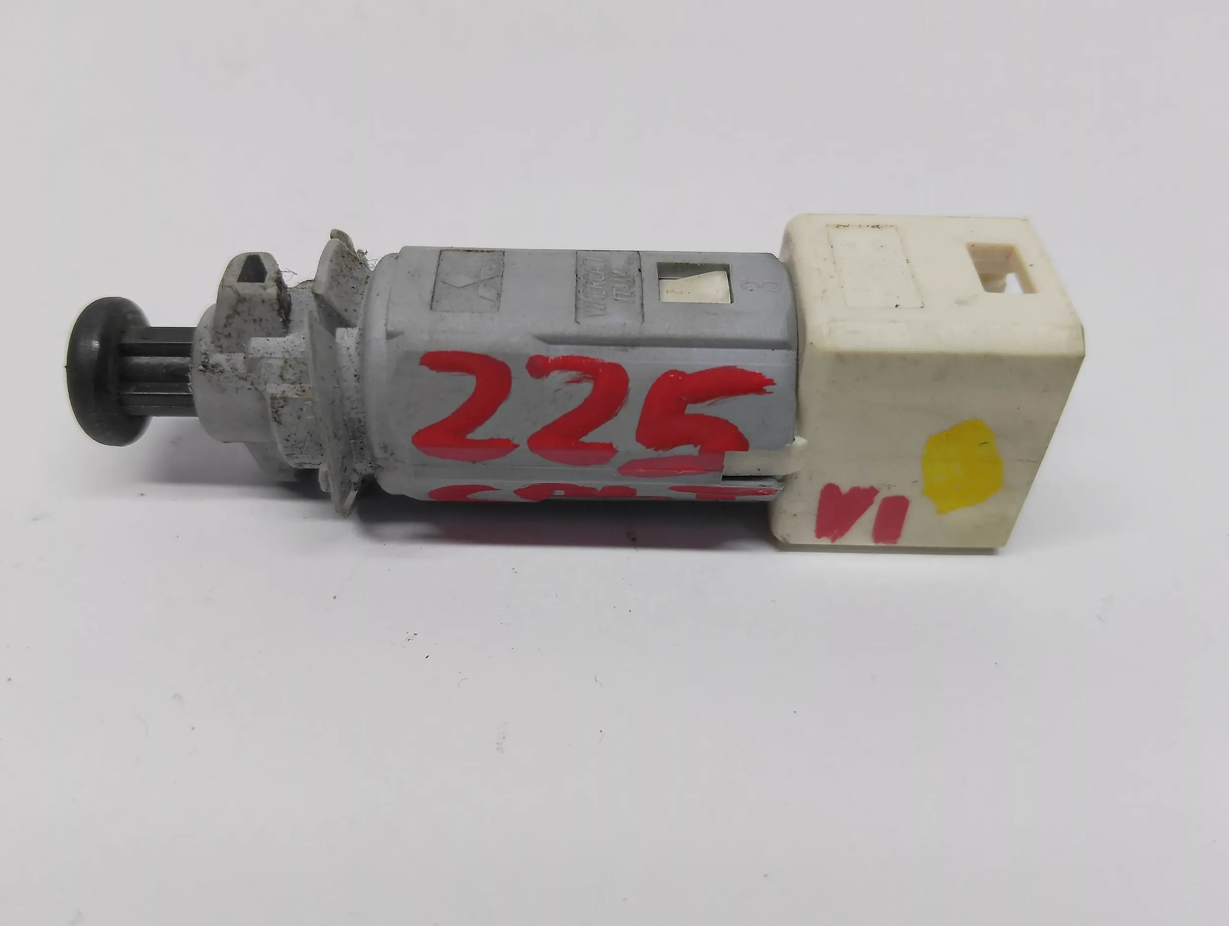 Sensor Leuchten stop Mitsubishi Colt VI 6 MR977584