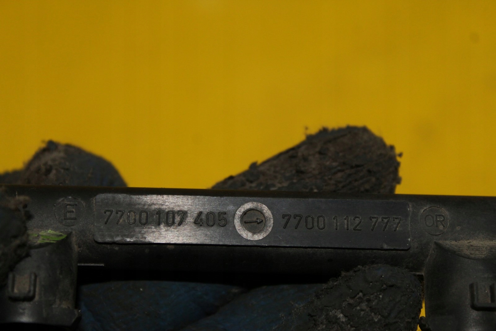 топливная рейка 7700107405 1.8 b LAGUNA II F4K