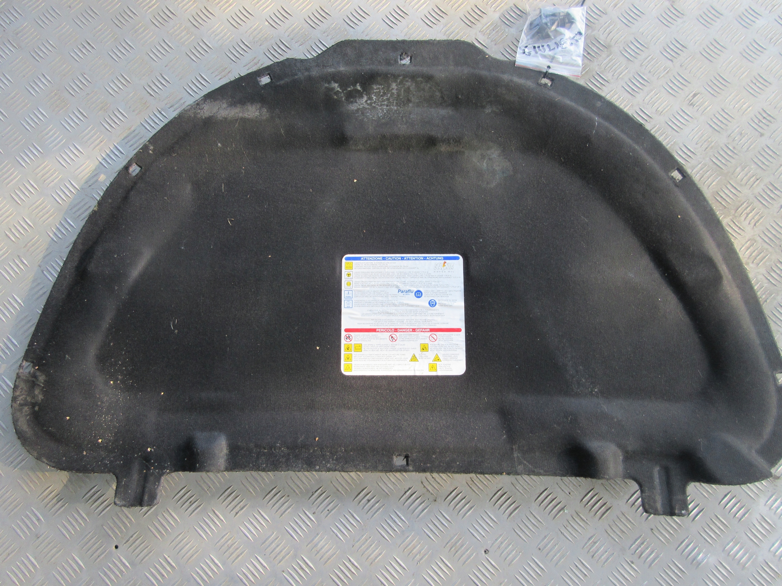 ЗВУКОІЗОЛЯЦІЯ МАСКИ ALFA ROMEO GIULIETTA