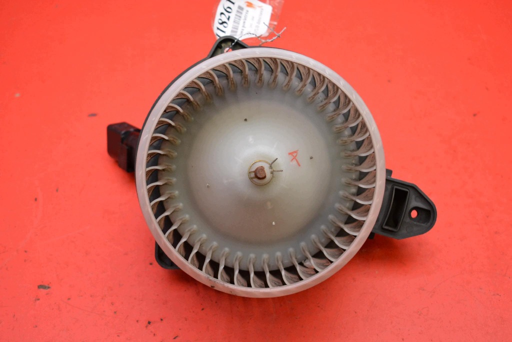 DMUCHAWA Lüfter des lüfters EU 4B1820021B AUDI A6 C5 LIFT 01-04