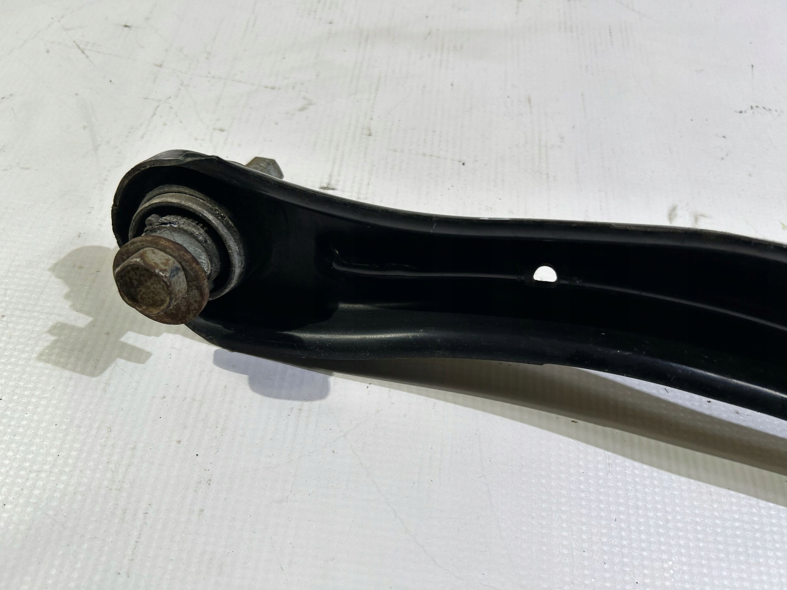 arm rear part rear left Dodge Durango 2014
