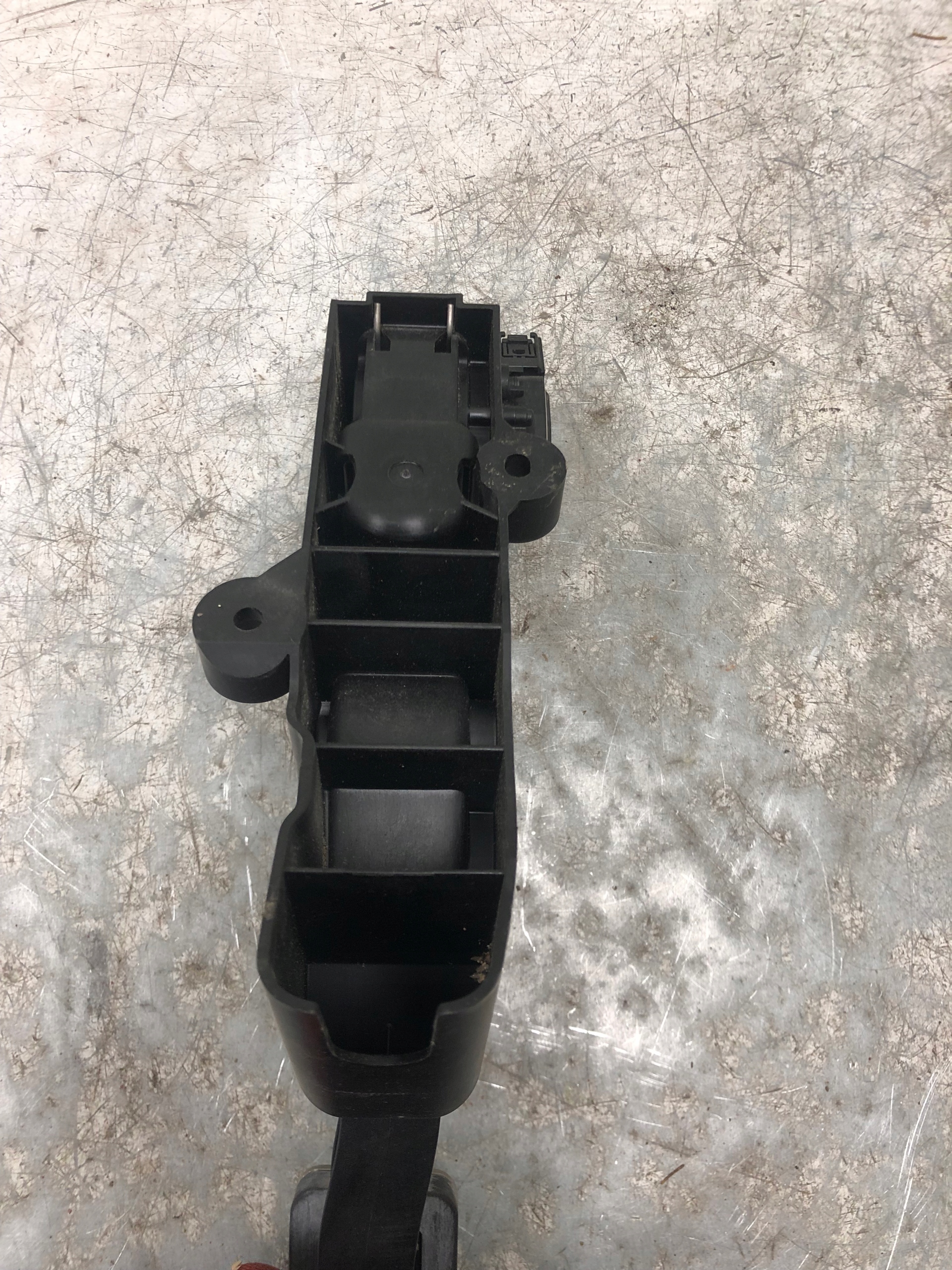 accelerator pedal potentiometer MERCEDES W169 A1693000904