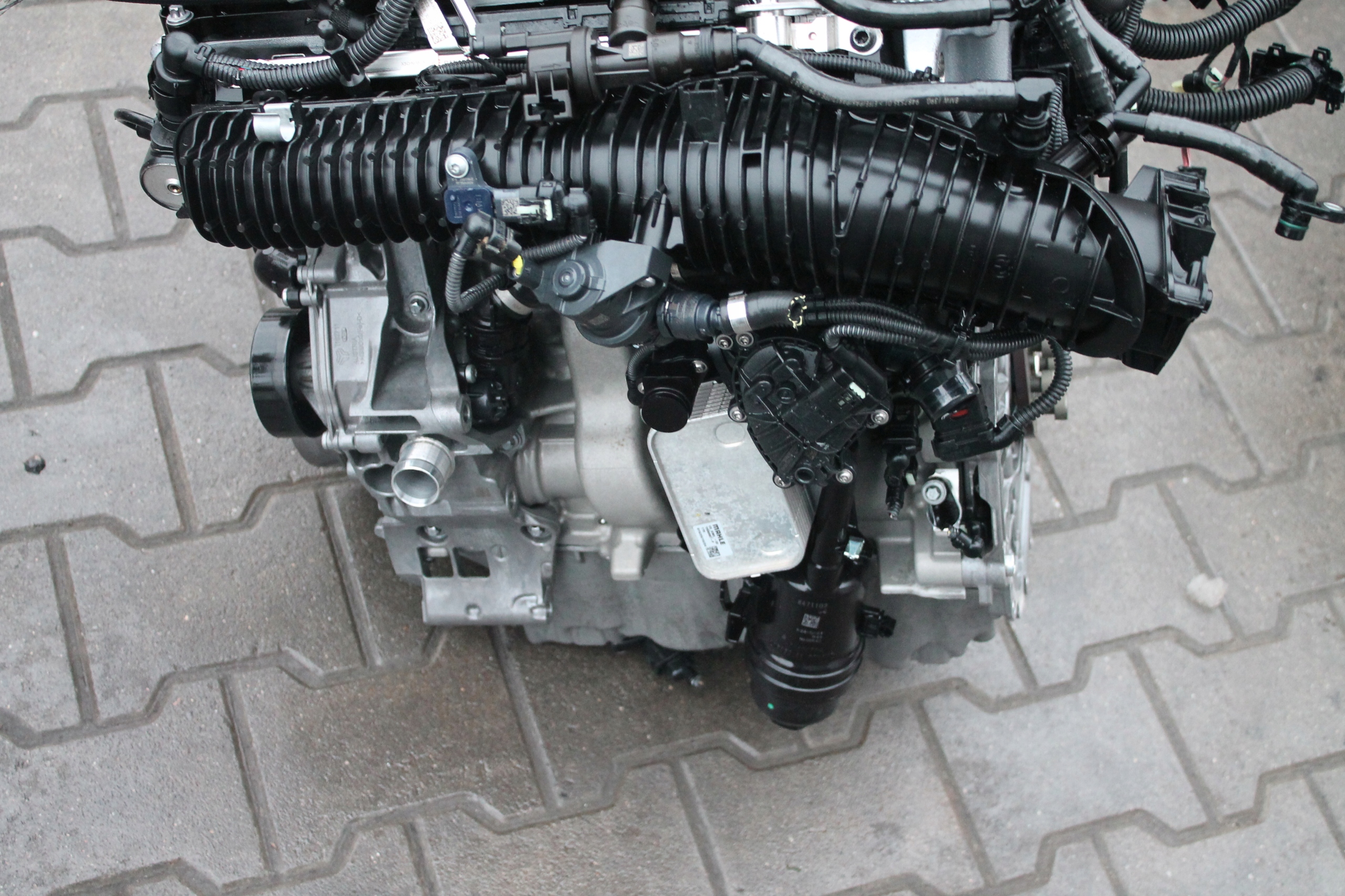 engine complete BMW 20TYS KM 258PS B48A20H