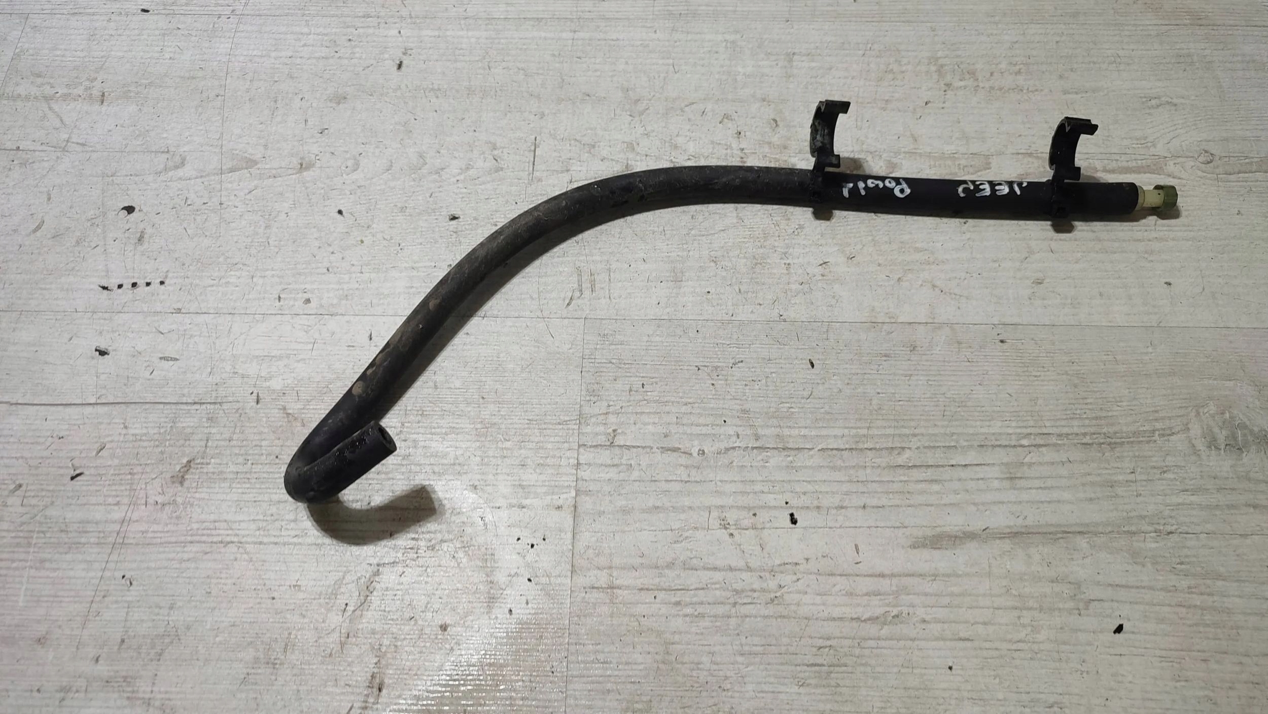 Jeep Cherokee 2015 pipe hose dolotowy air