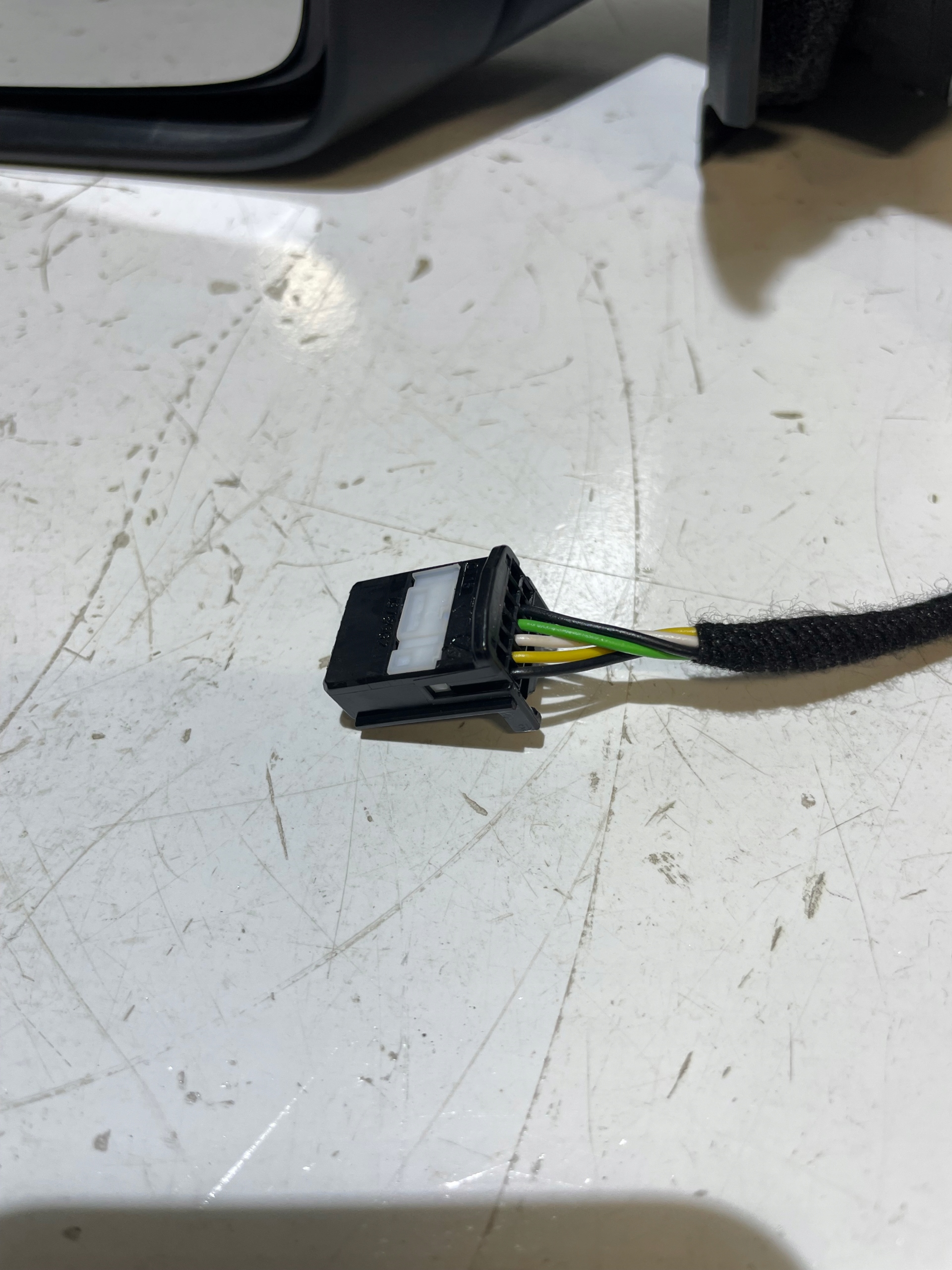 RENAULT TWINGO III SPIEGEL LINKS 5 KABEL