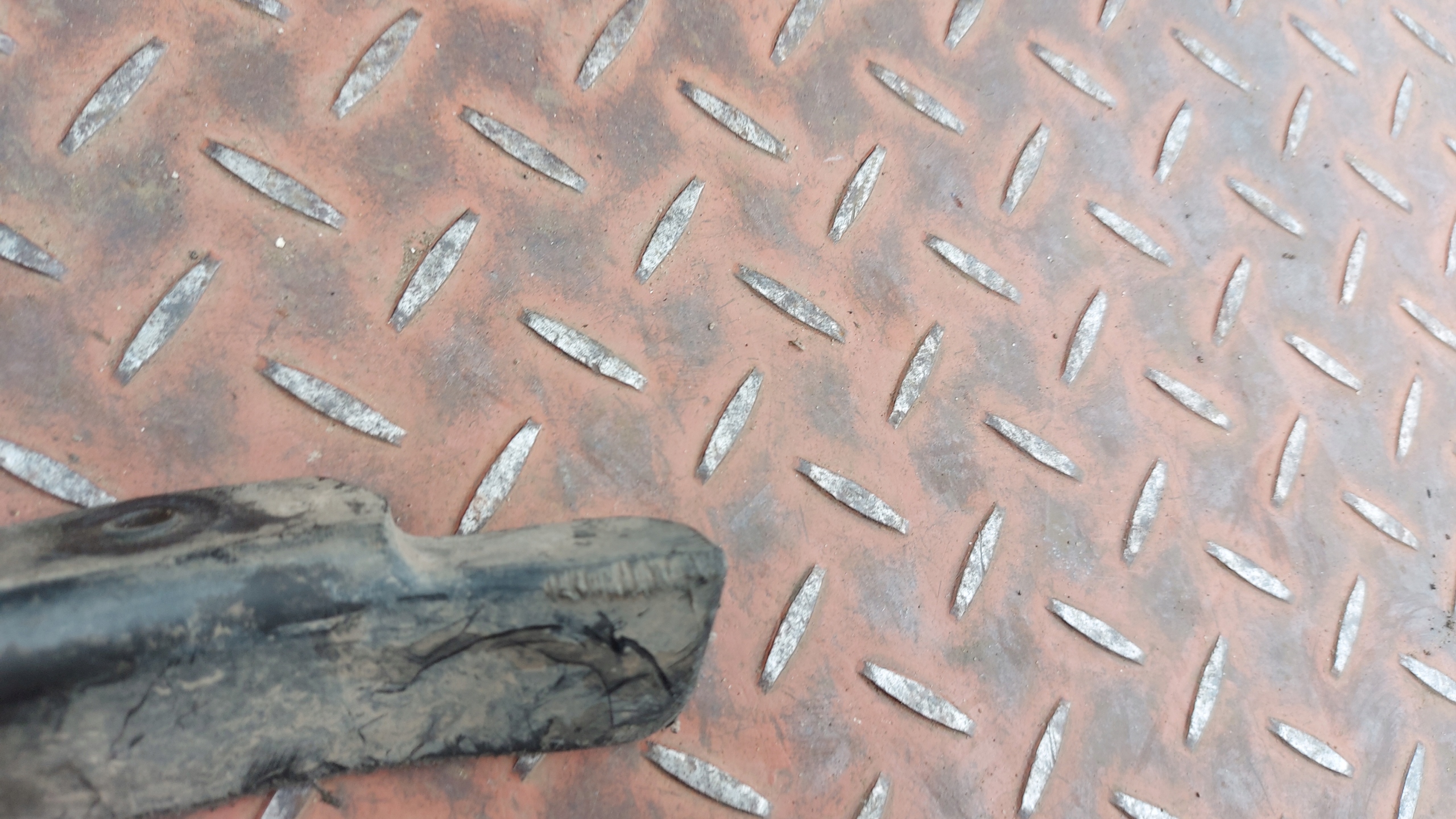 mudguard flap right front TOYOTA PRIUS III