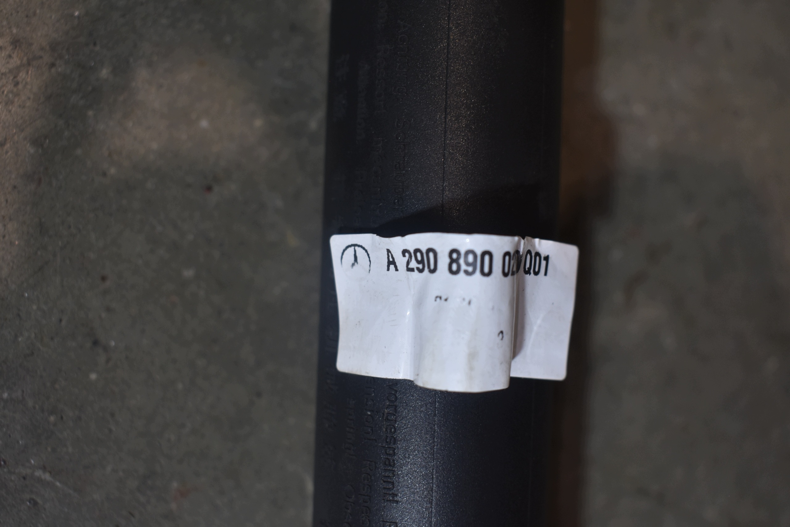 IDEALNY damper bonnet boot right MERCEDES X290 1