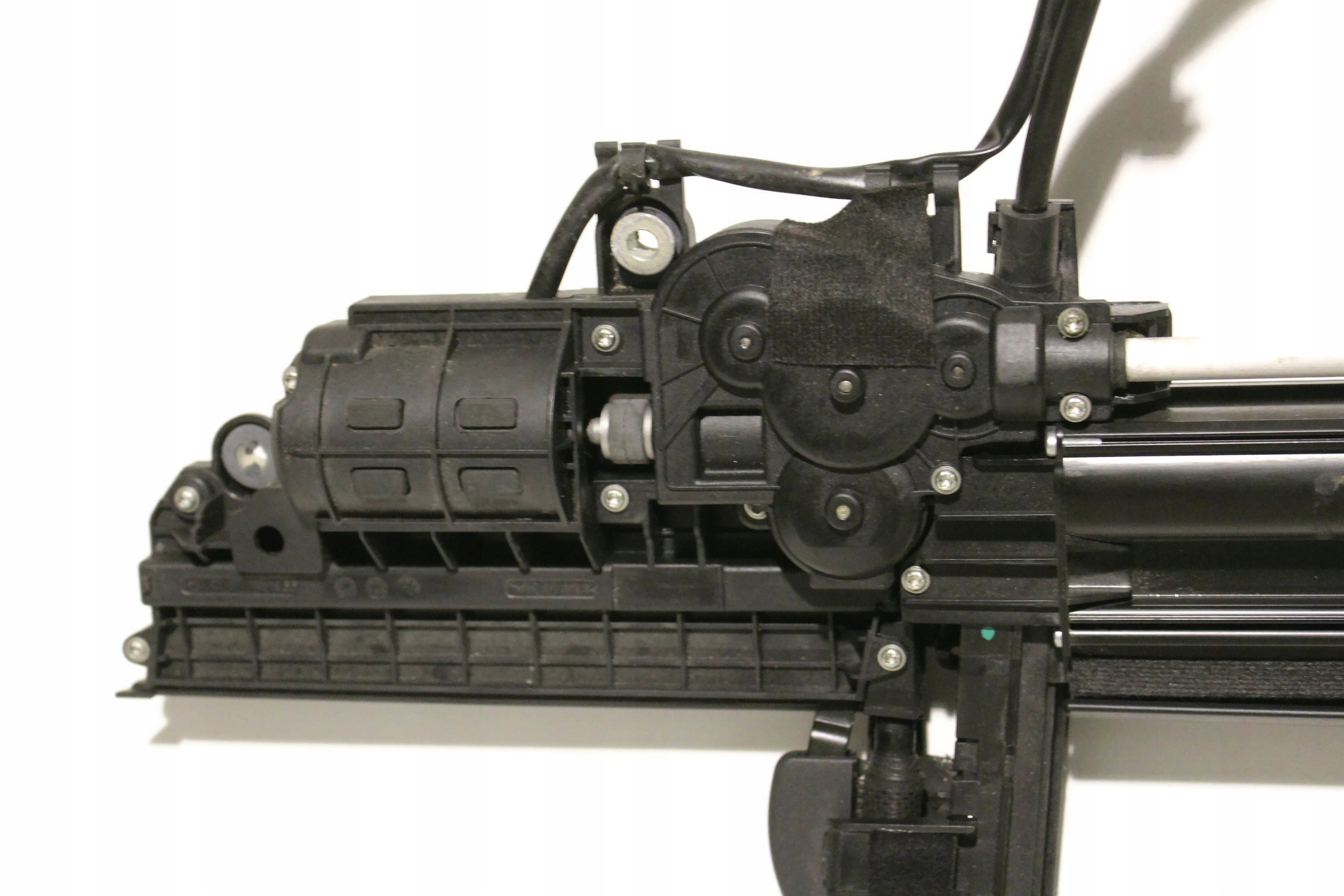 MERCEDES S KLASA W222 ROLETA DRZWI LEWY TYL Part number A22281002200