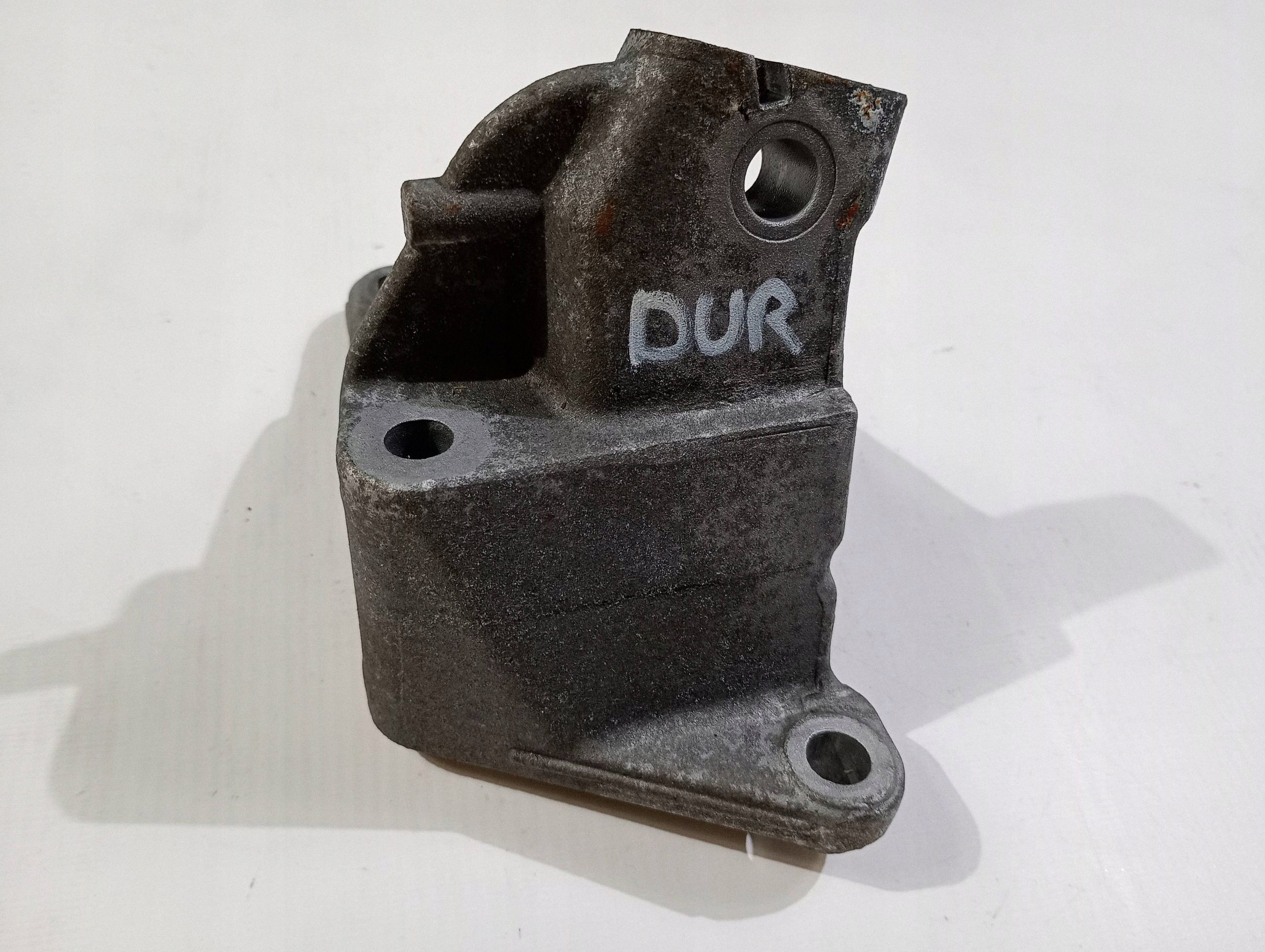 console holder holder of the engine left Dodge Durango 3.6 2021