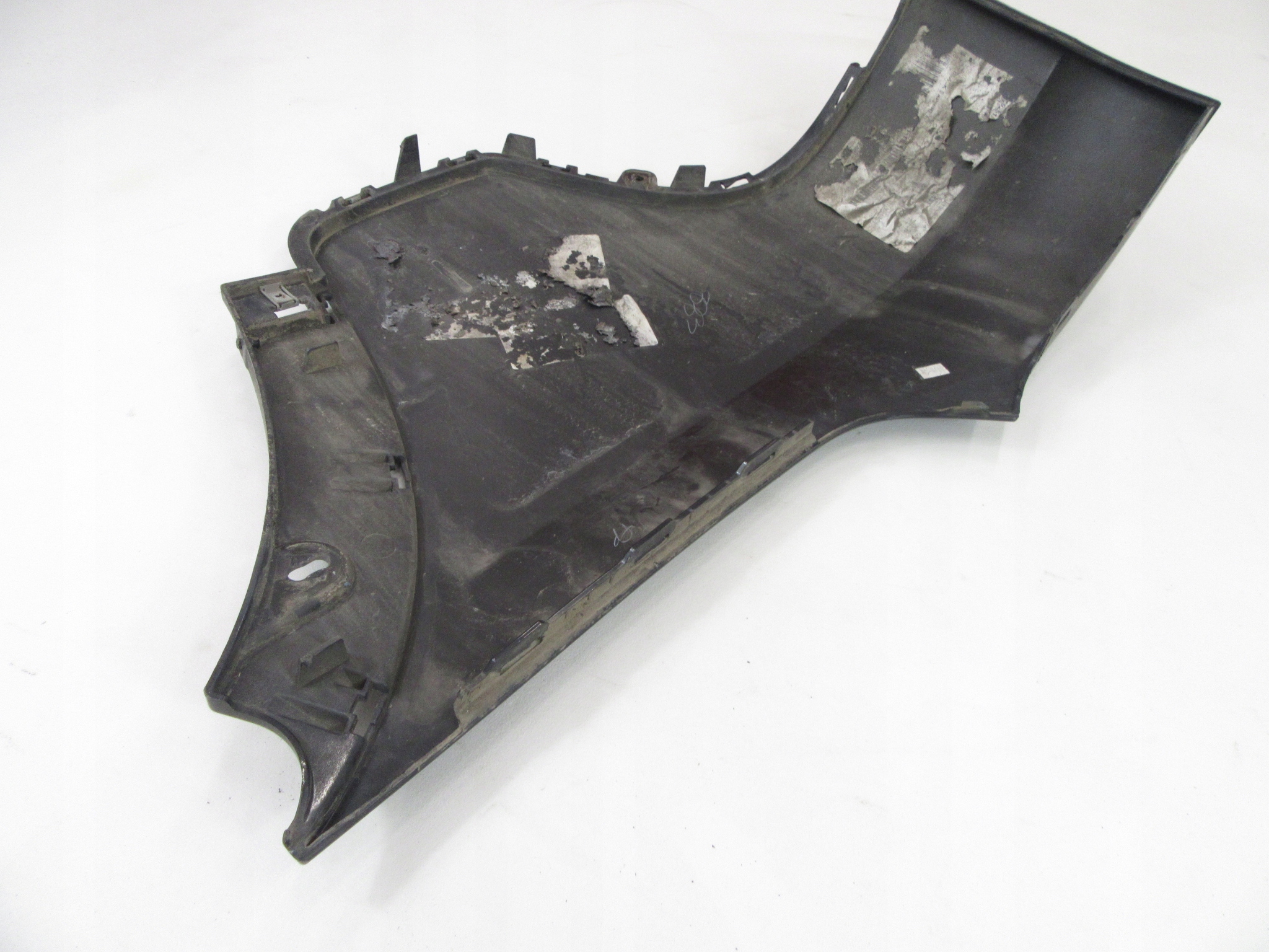 couverture pare choc gauche arrière BMW e70 X5 475 Blacksapphire