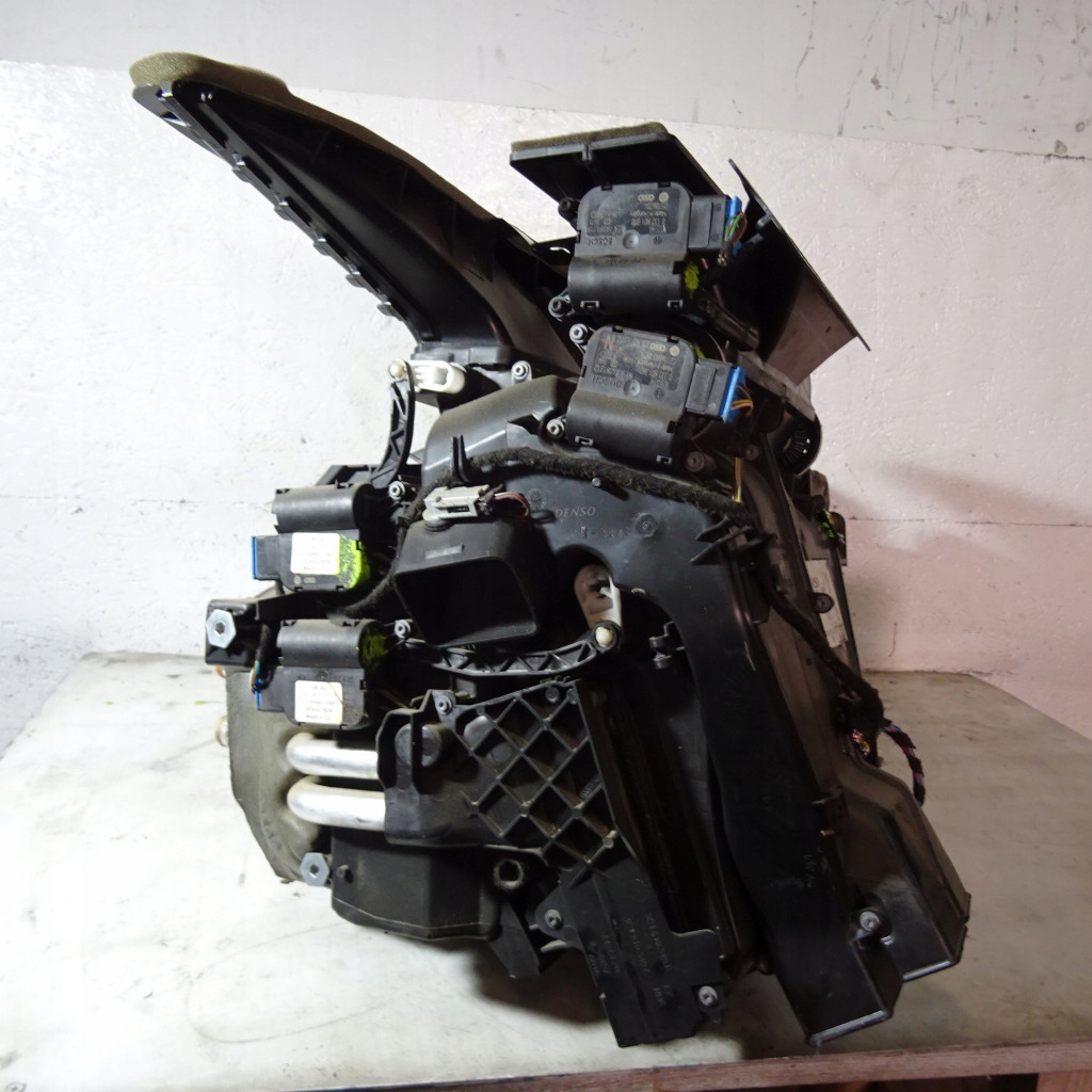 VW PASSAT B7 3.6 V6 heater 3C1820003FQ