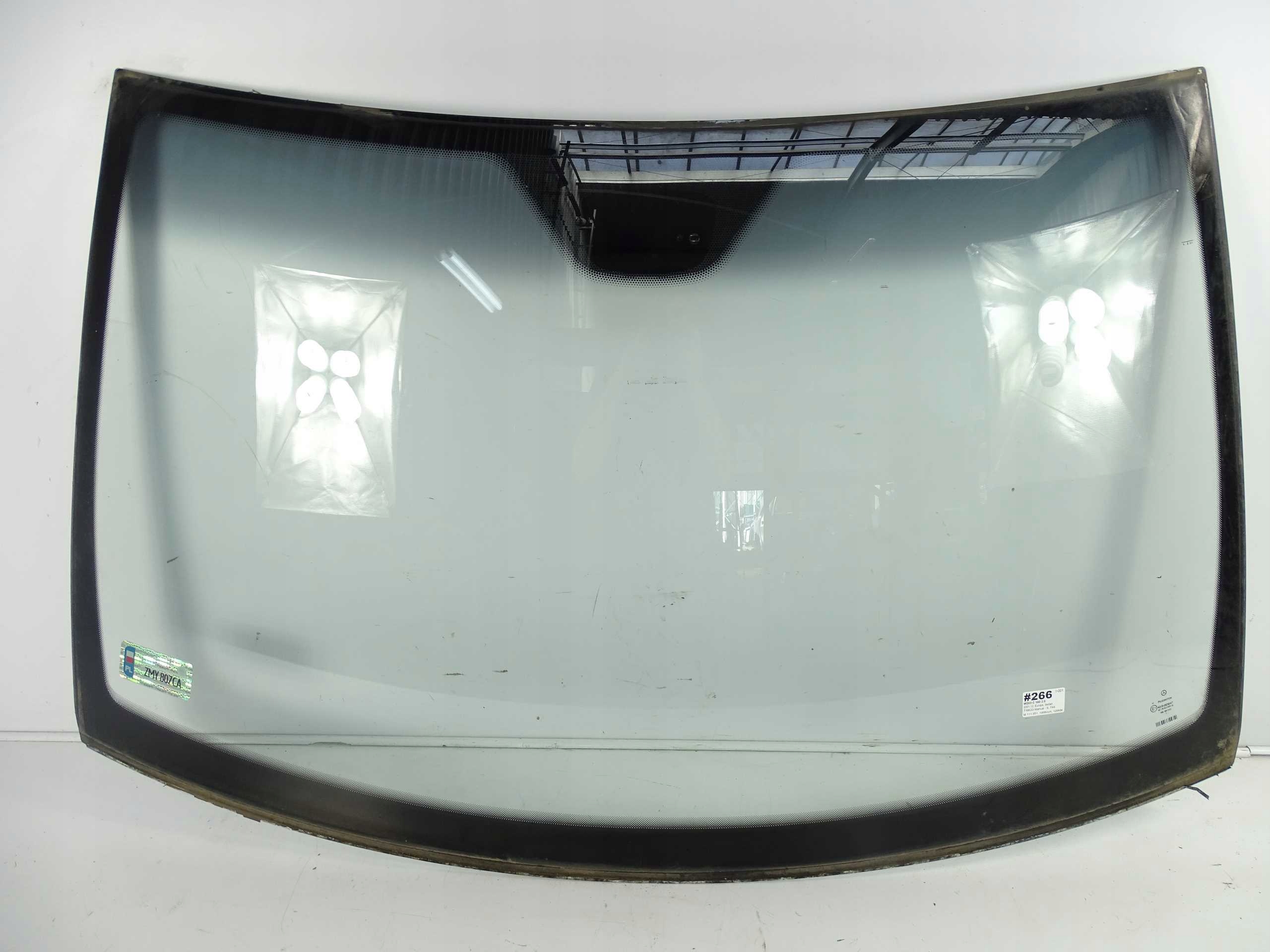 A2036705101 - Mercedes C Class W203 лобовое стекло переднее