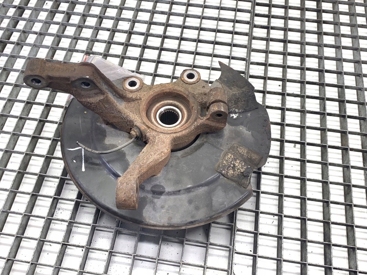 поворотный кулак FORD ECOSPORT 1.0 125KM