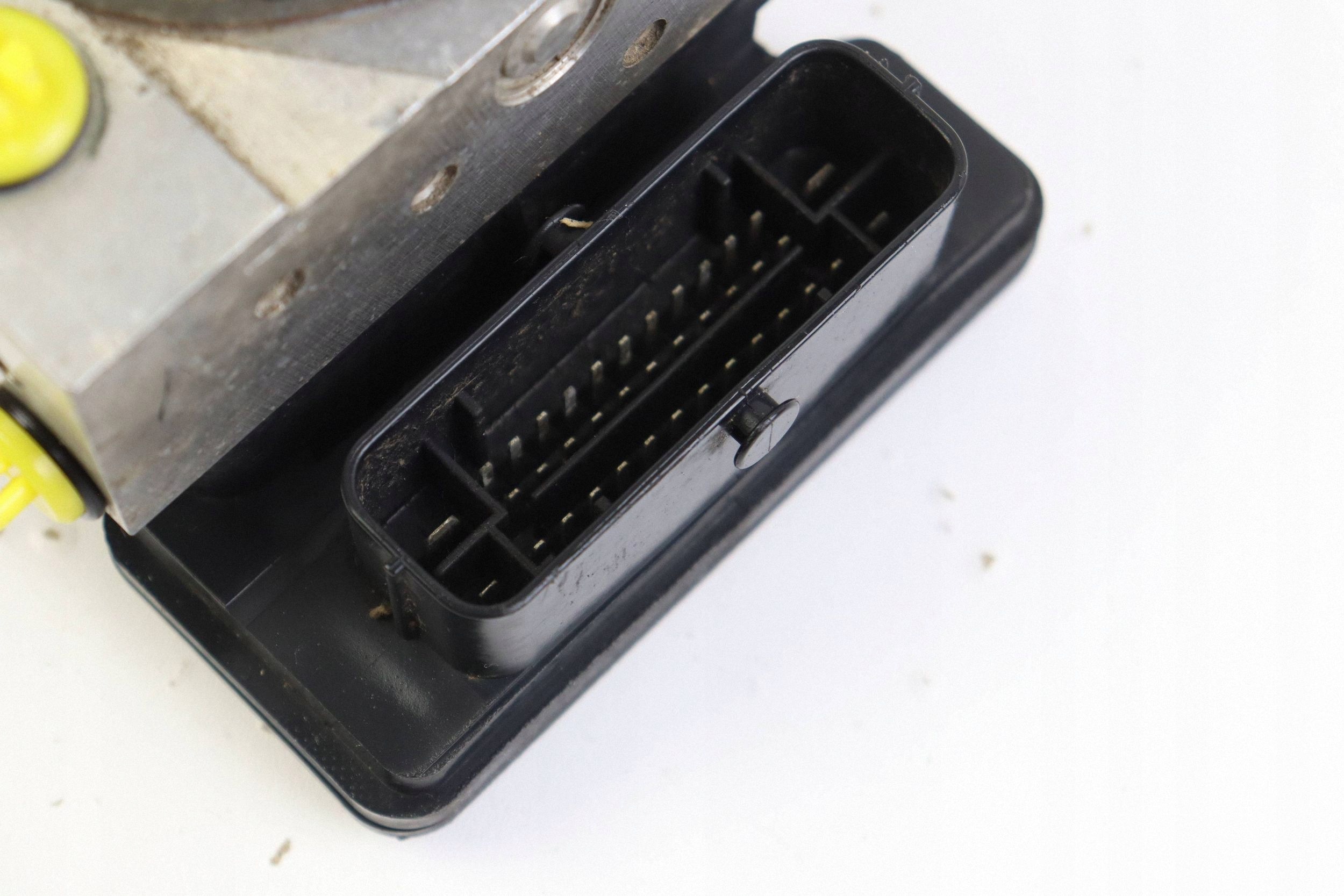 HYUNDAI I20 e pompa ABS 58900-1J770 1J589-20800 58910-1J270