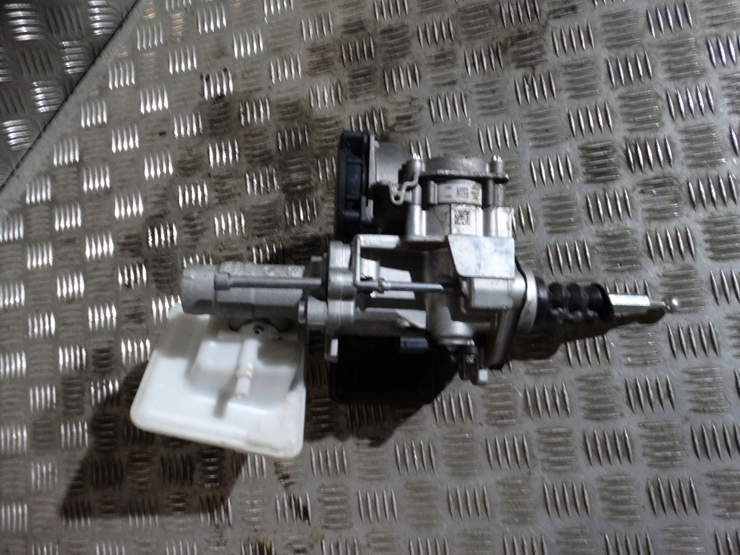 servo Servofreno PORSCHE CAYENNE 9Y HYBRYDA 1 9