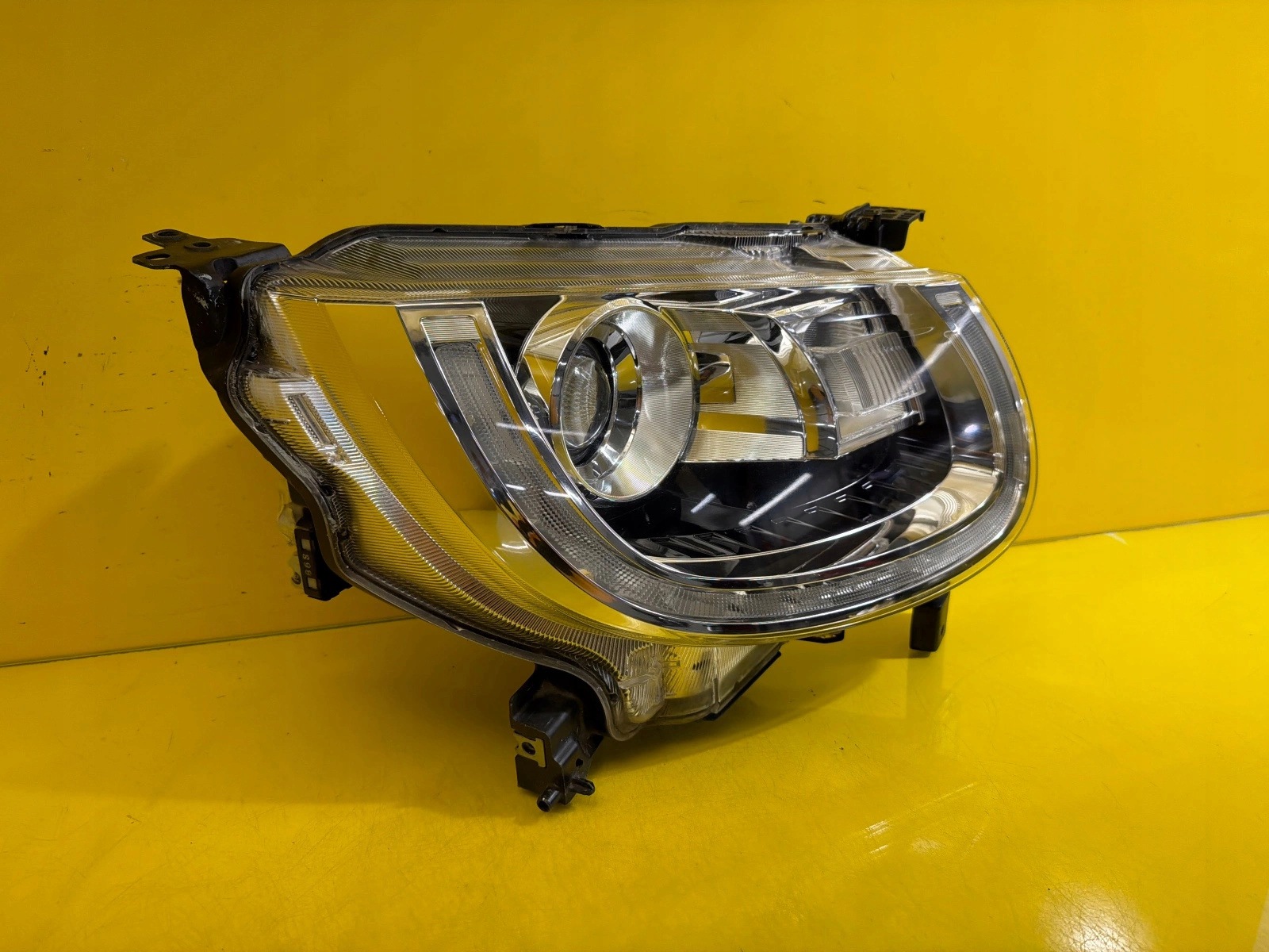 light front right Suzuki Ignis 2017- Full Led 100-59347