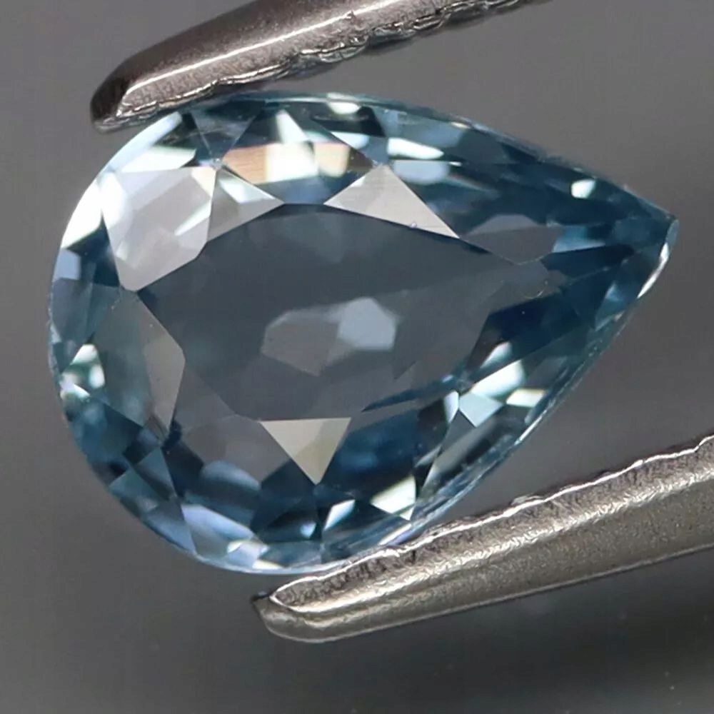 Safír 0.82ct Modrá Slza eCertifikát Wbd