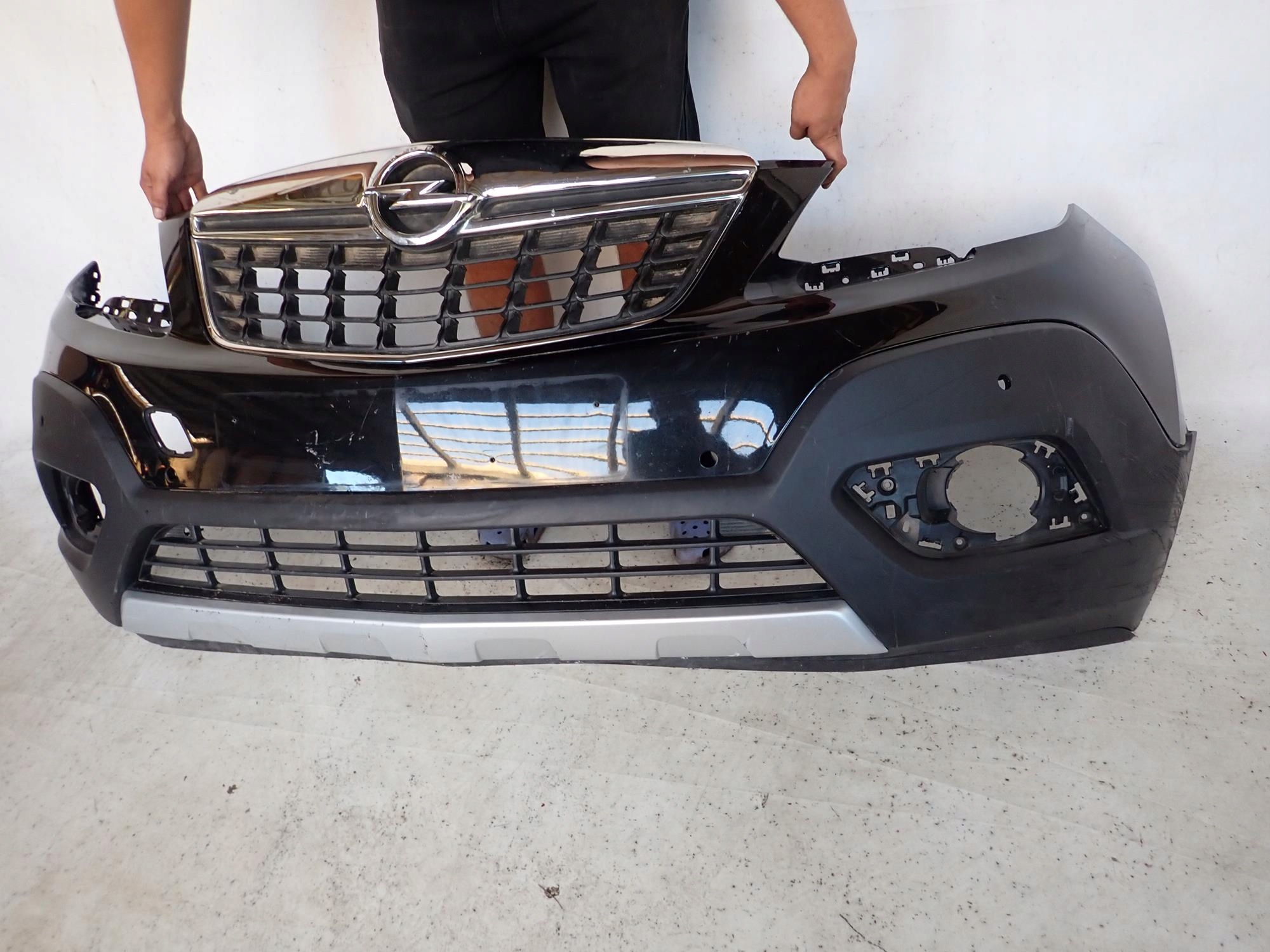 OPEL MOKKA A and 1 12-16 bumper front front PDC