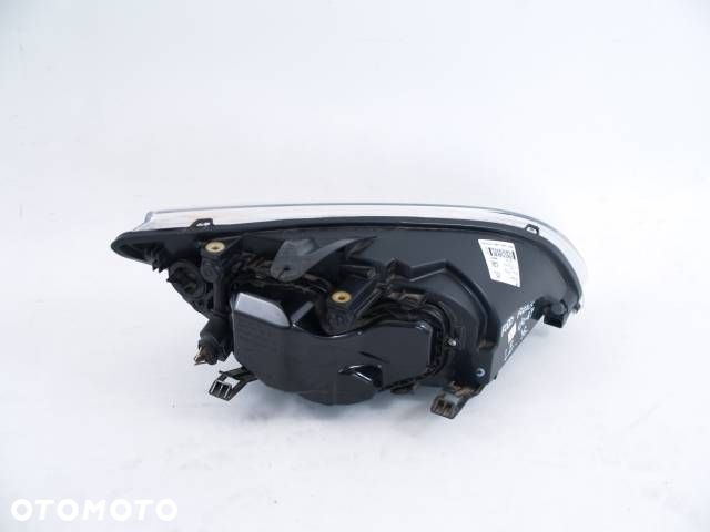 Ford Focus 04-07 xenon Reflektor left light left