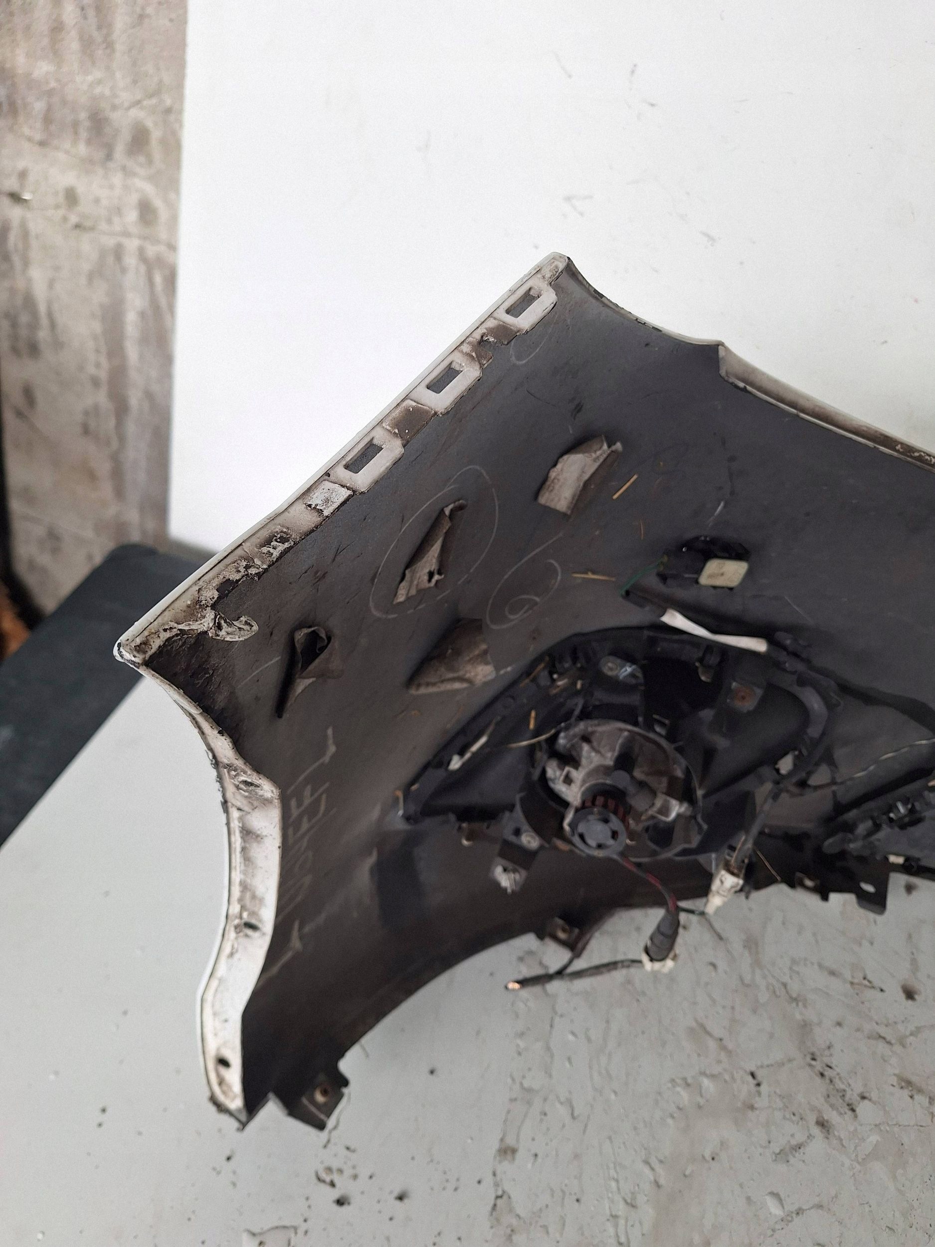 MAZDA 6 GJ 12-15 bumper + PDC GHP9-5003