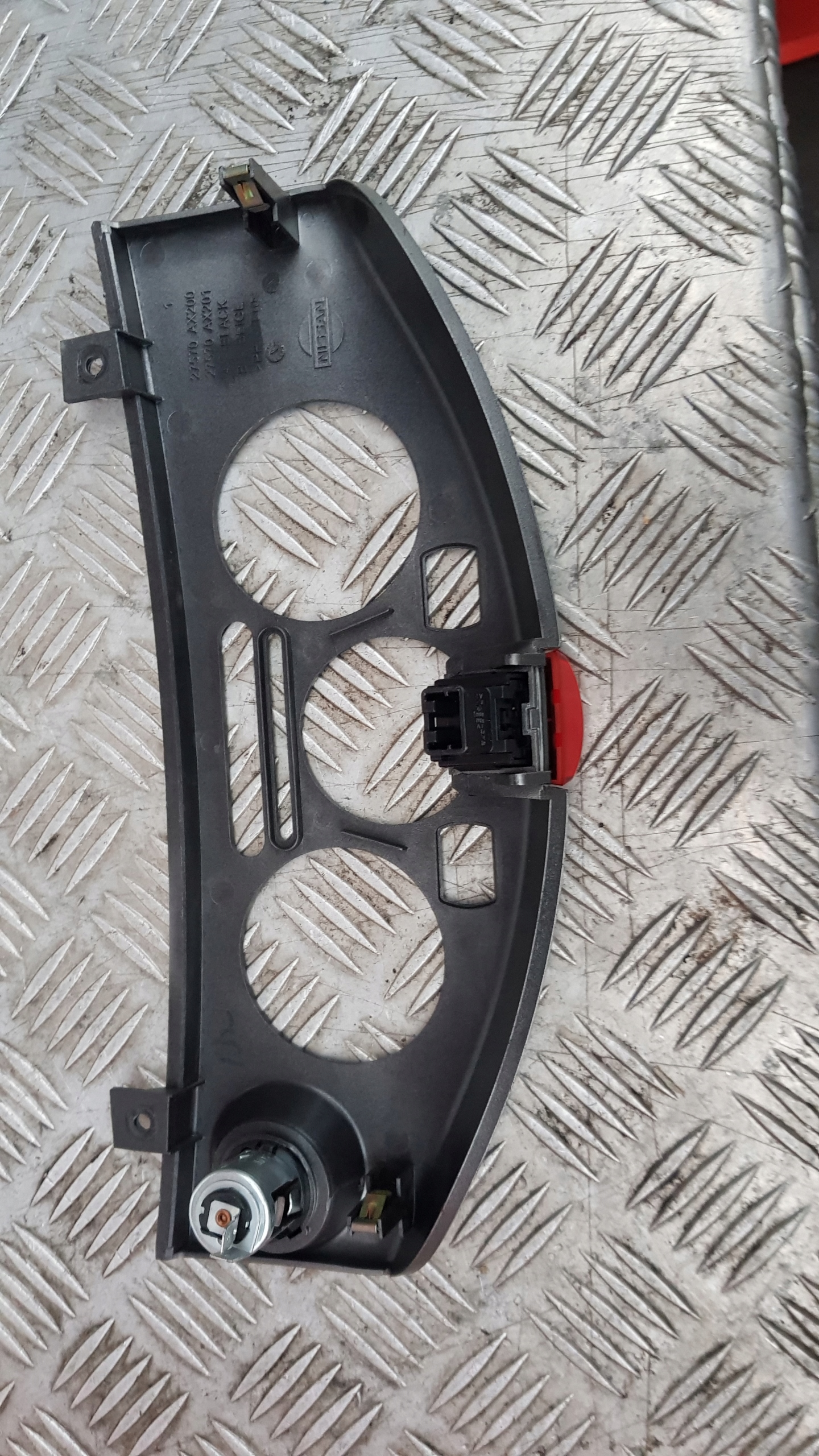 NISSAN MICRA K12 button AWARYJNY PANEL