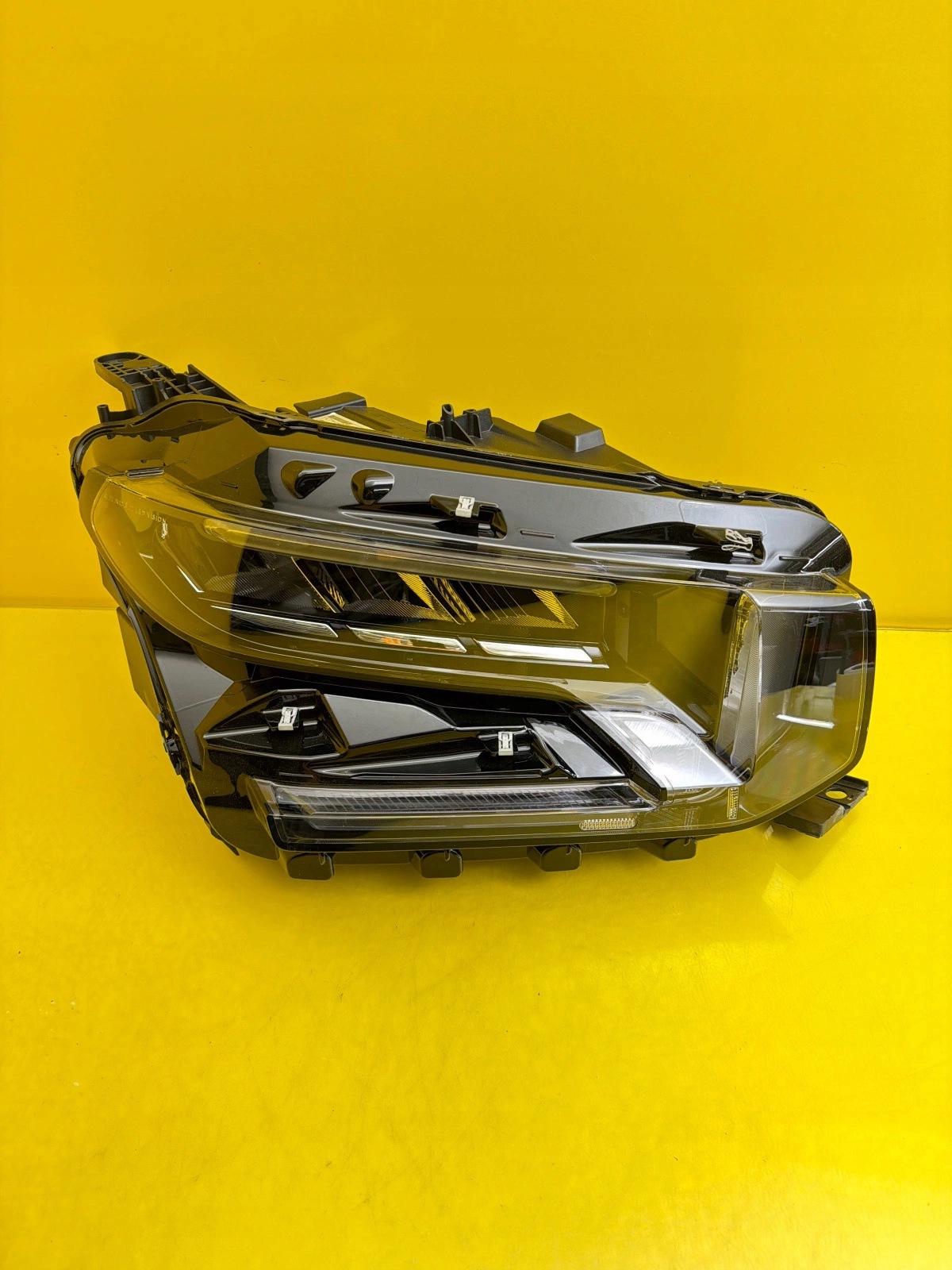 light right Citroen C3 IV E-C3 2024 Full Led 9851349080