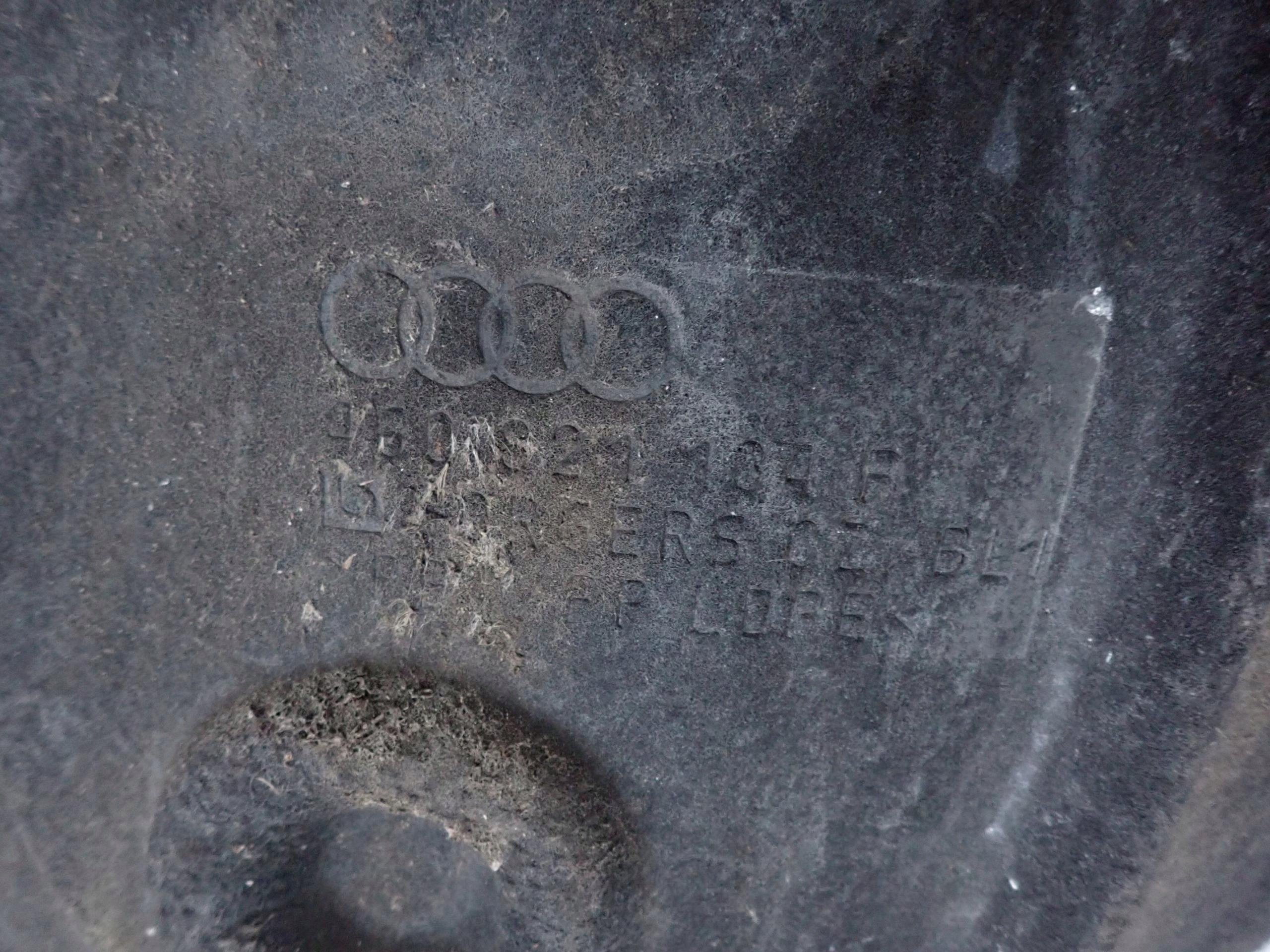 AUDI A6 C7 4G 11- mudguard right front front