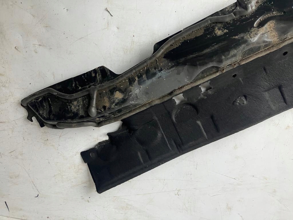 torpedo lower soundproofing VW POLO VI 2G