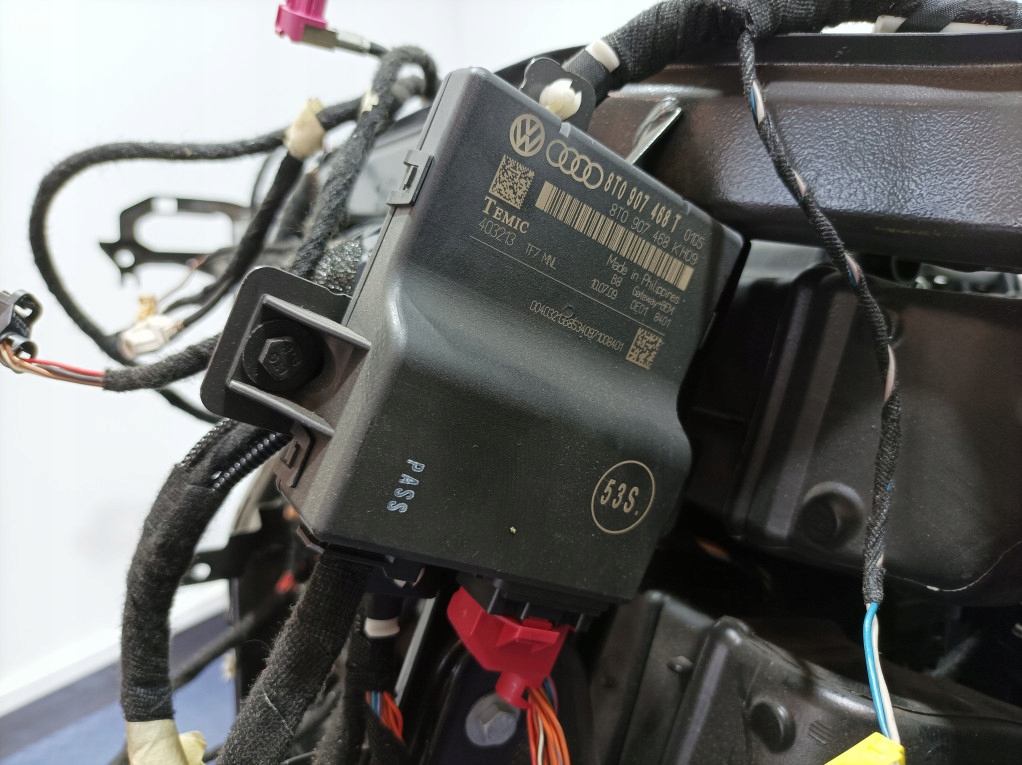 Audi A4 B8 радиатор отопителя отопитель салона Балка диффузор европа 8K1820005AJ