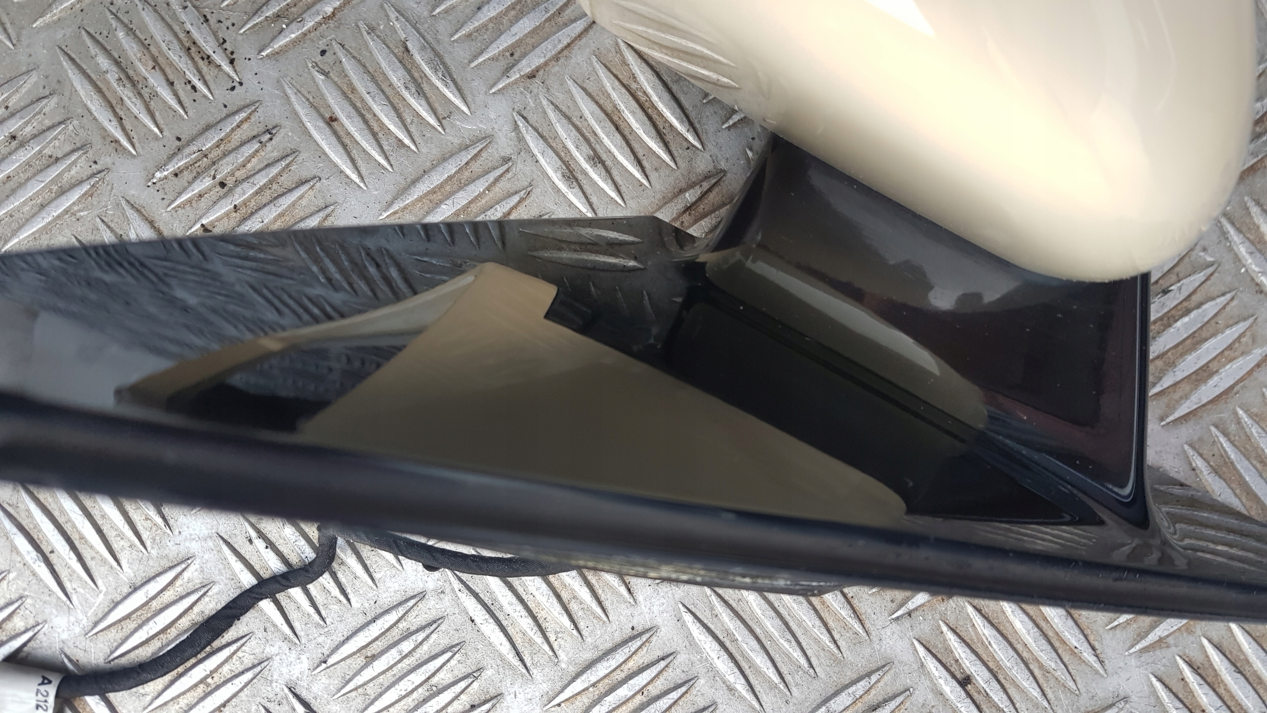MERCEDES W212 mirror left left front EUROPA