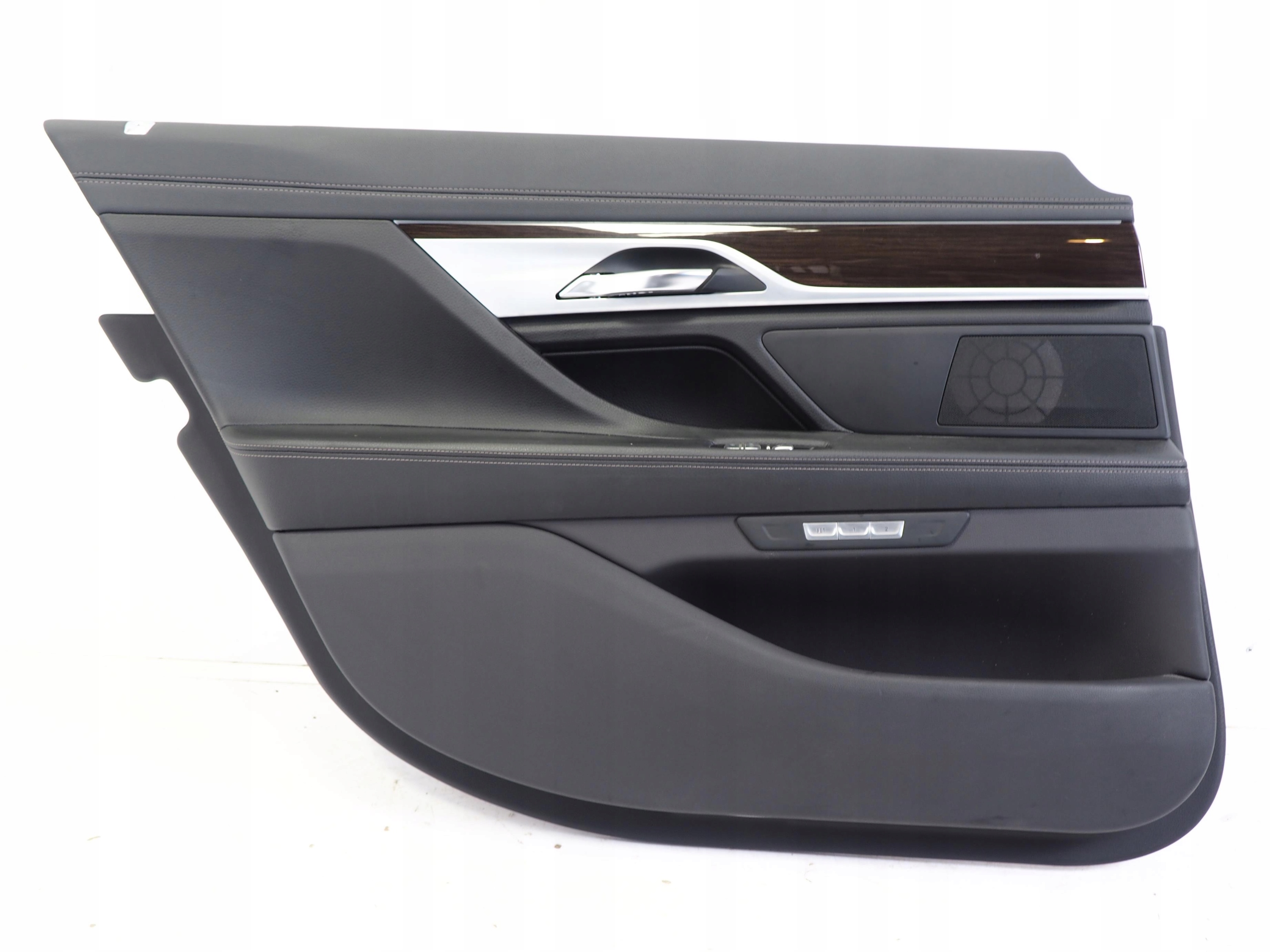 Обивка бекона двери зд л BMW G12