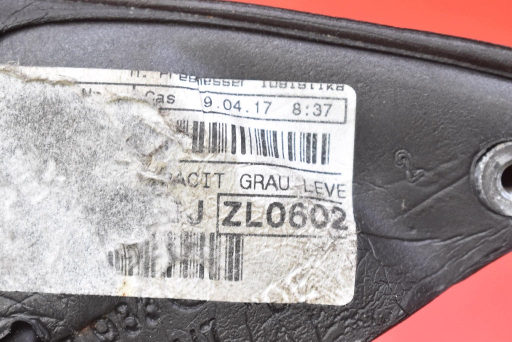 mirror left LF8J EU 034366 SKODA ROOMSTER 06-10 5 PIN