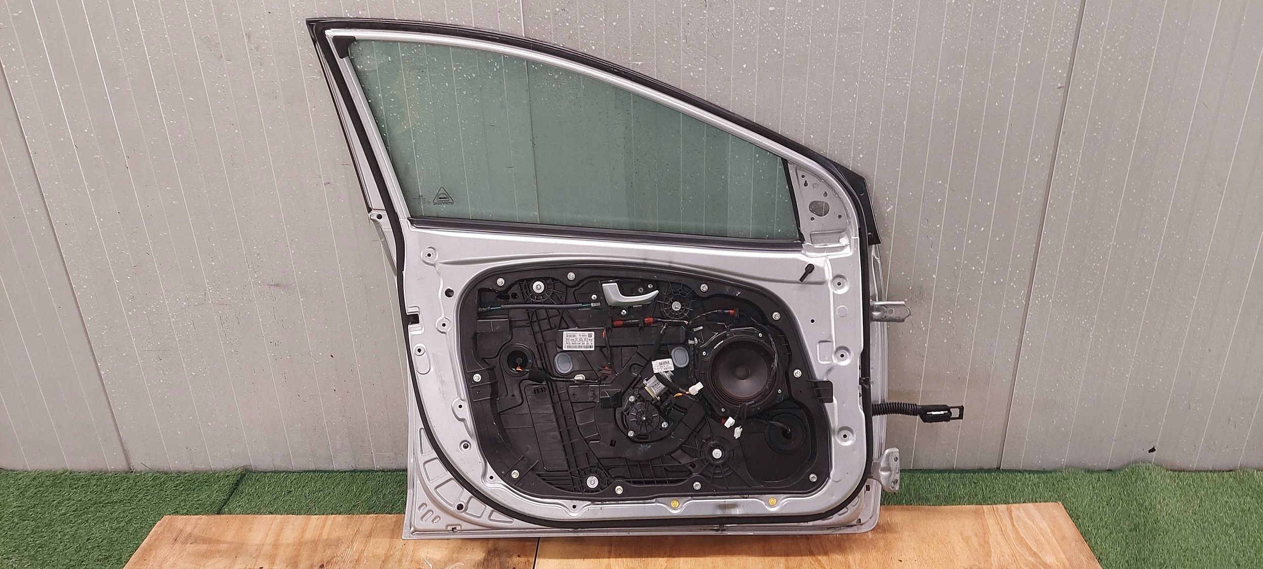 door left front HYUNDAI I30 11-17 LAK: U3S
