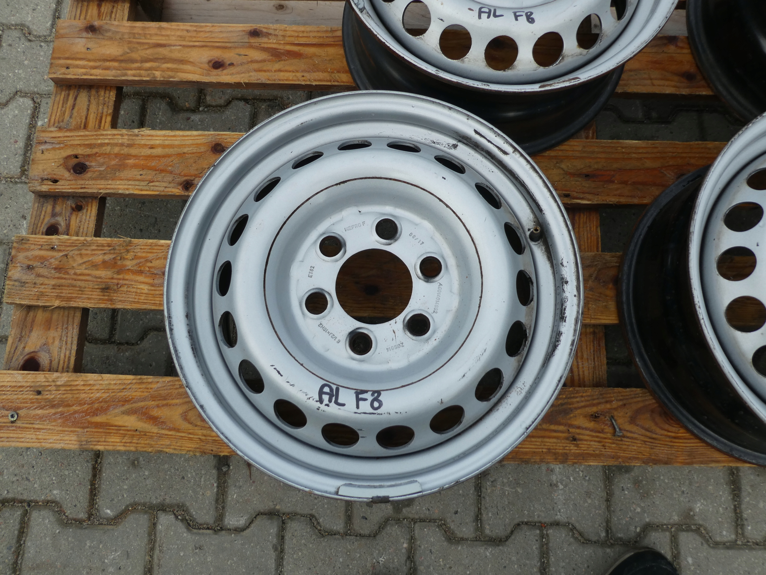 4X discs metal disc MERCEDES SPRINTER CRAFTER A0014014802