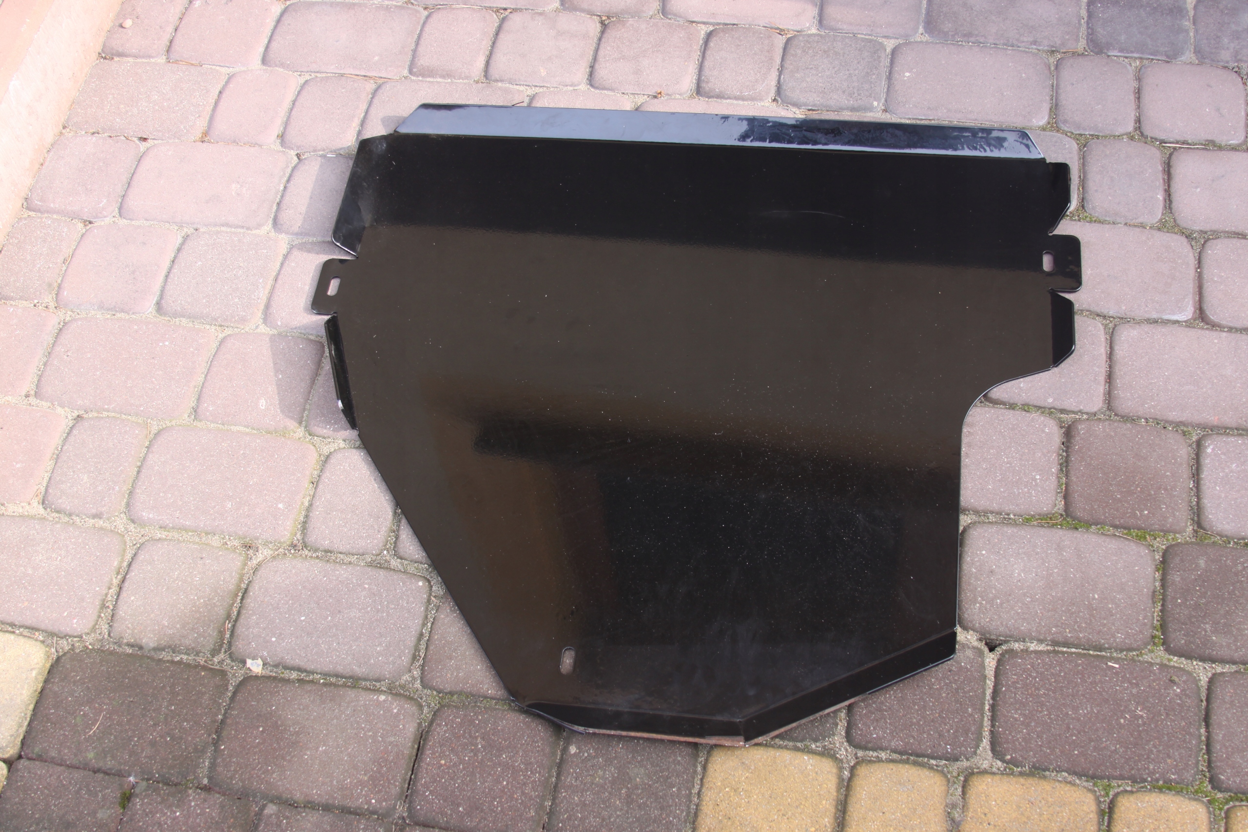 Blende Abdeckung Behälter ADBLUE STALOWA TOYOTA PROACE