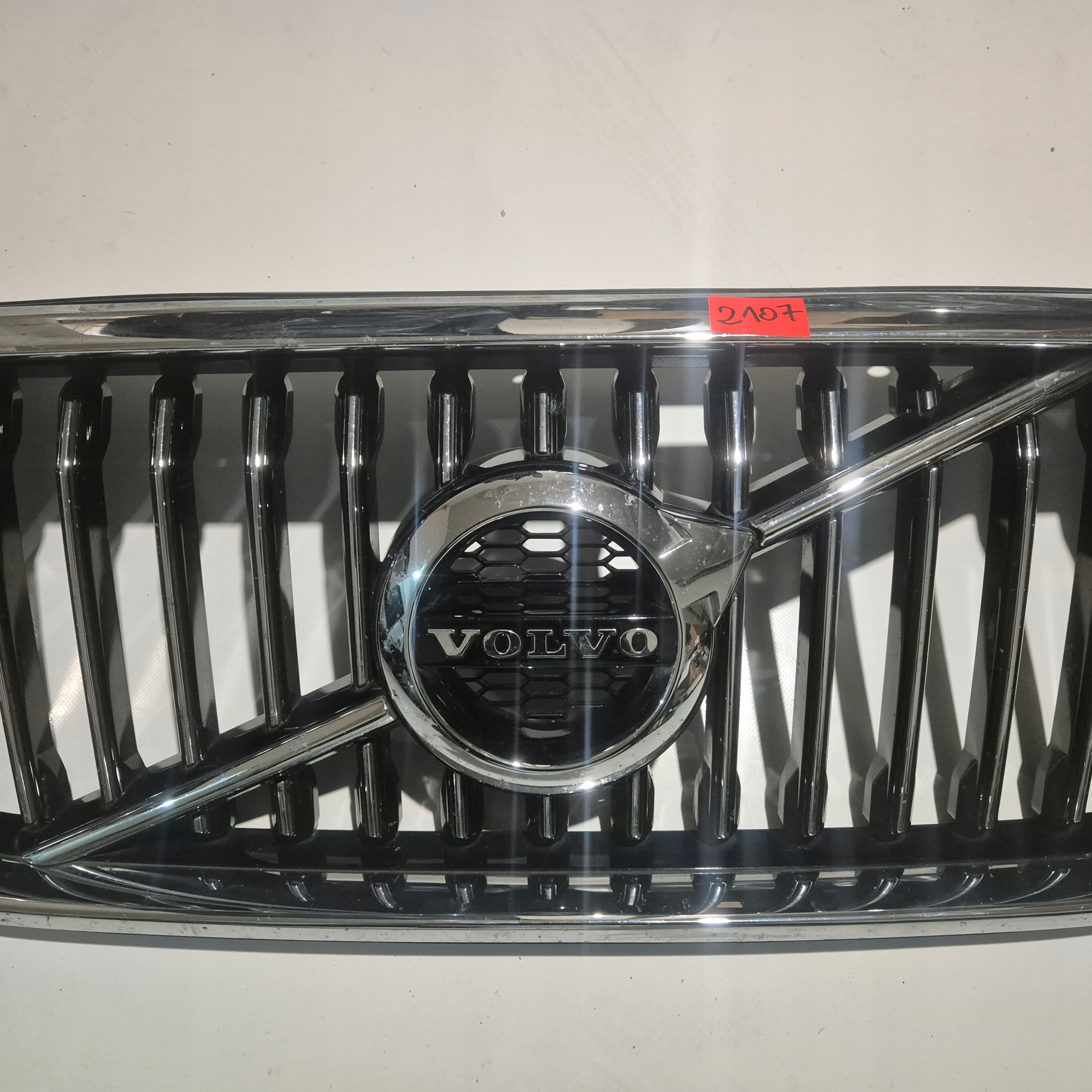 Volvo XC60 Kühlergrill FRONTGRILL Kühlergitter 23142553 - Thumbnail 6