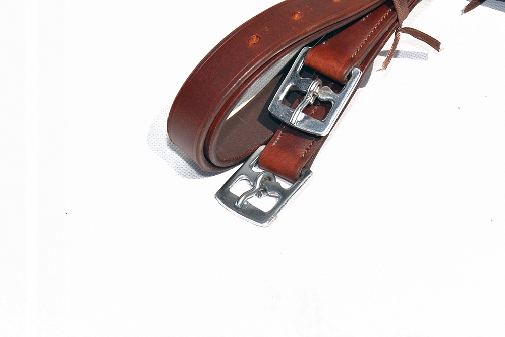 PUŚLISKA SKORZANE 110CM MOCNE Kolor dominujący beże i brązy