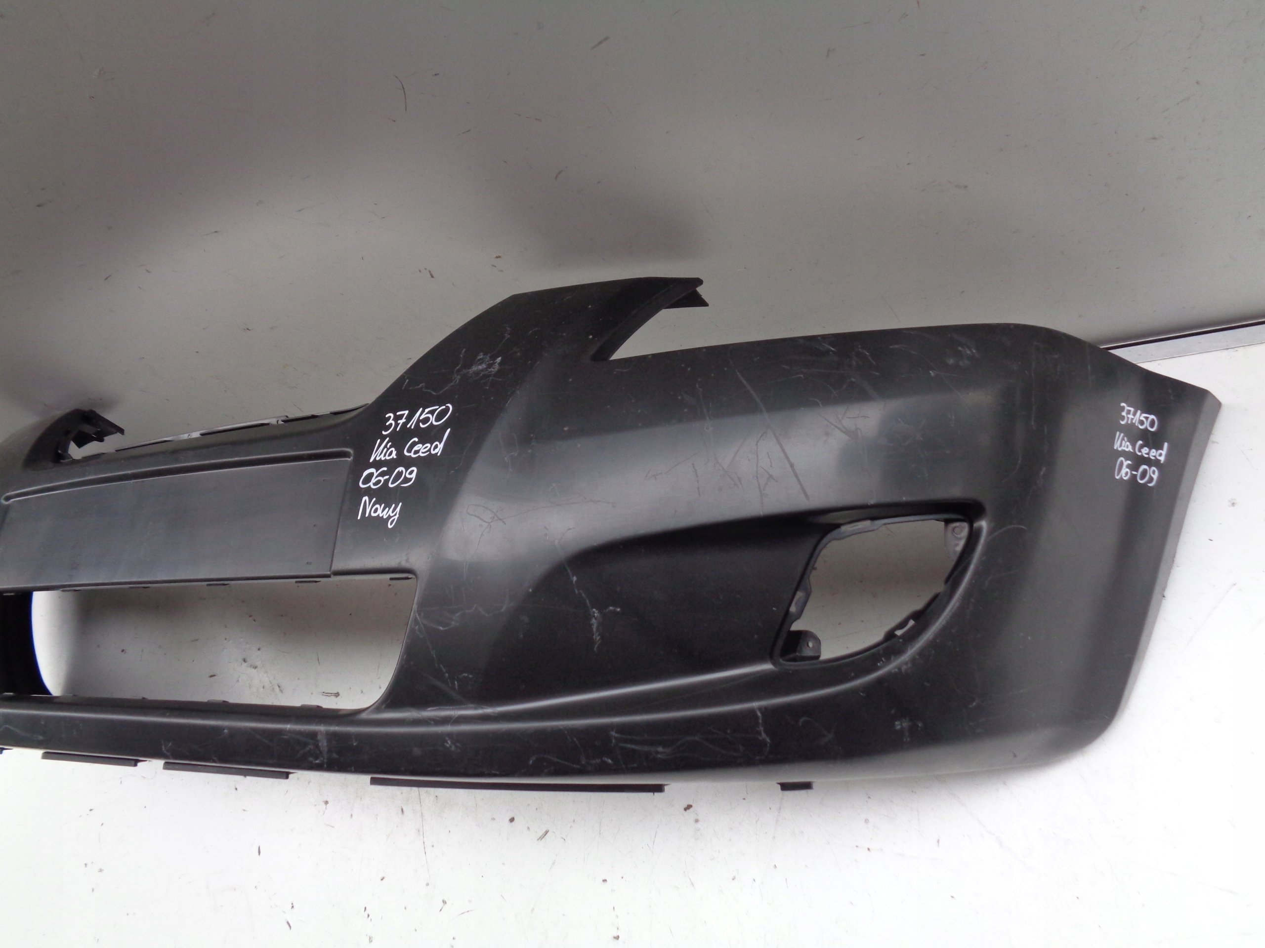 new front bumper KIA CEED 06-09 NR 37150