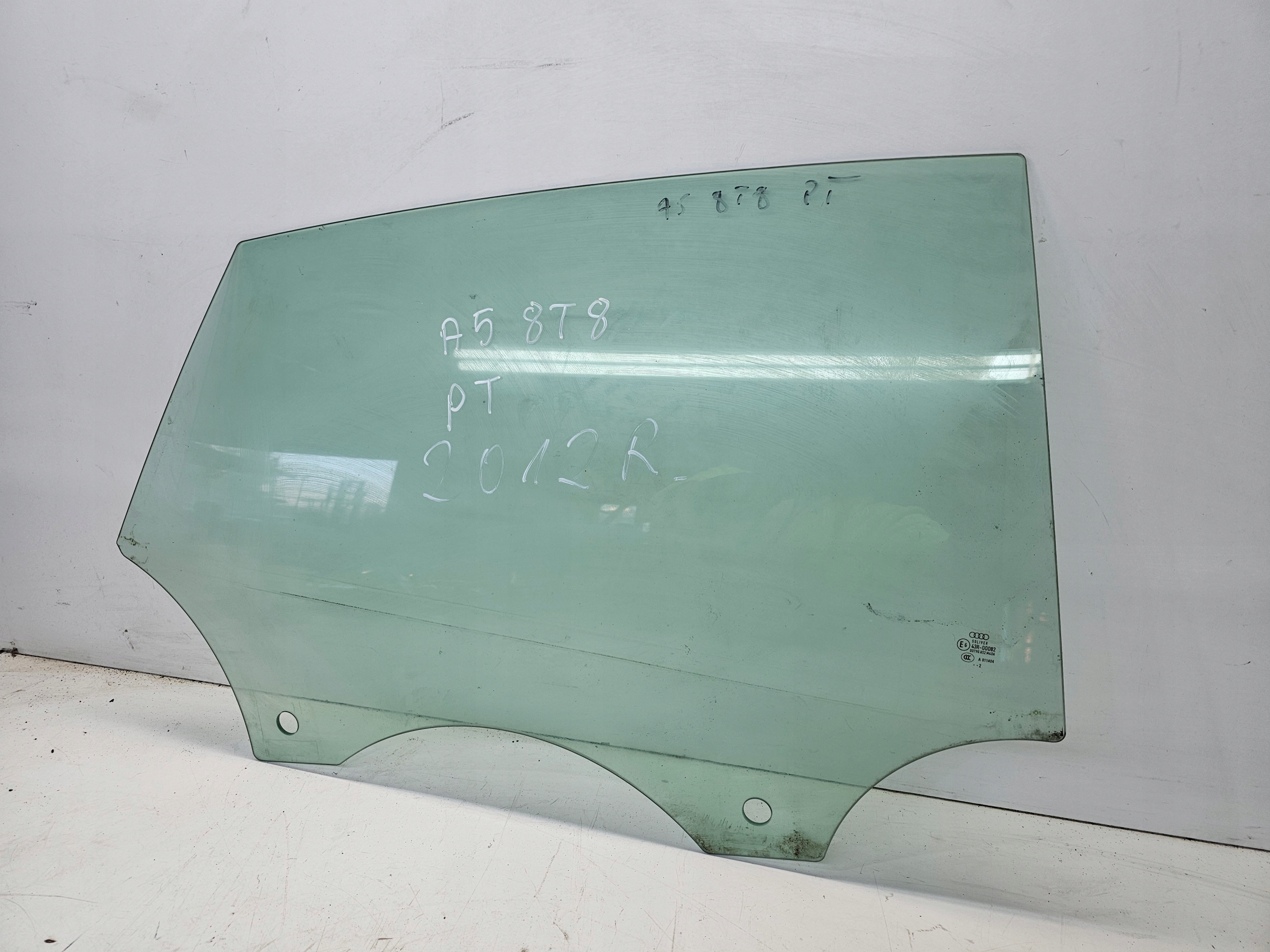 window side door right rear part AUDI A5 SPORTBACK 2012R