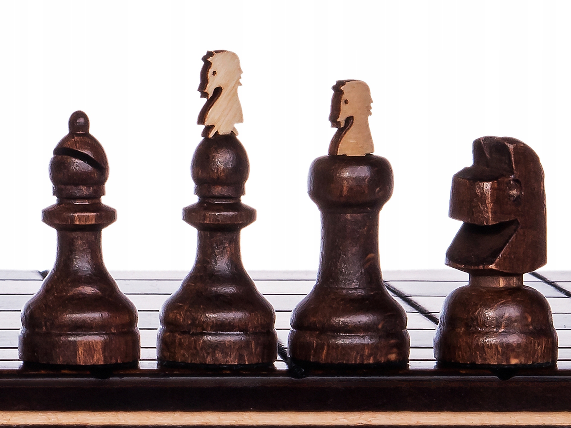 SZACHY + WARCABY DREWNIANE 100-POLOWE CAPABLANKA Producent Chesscheck