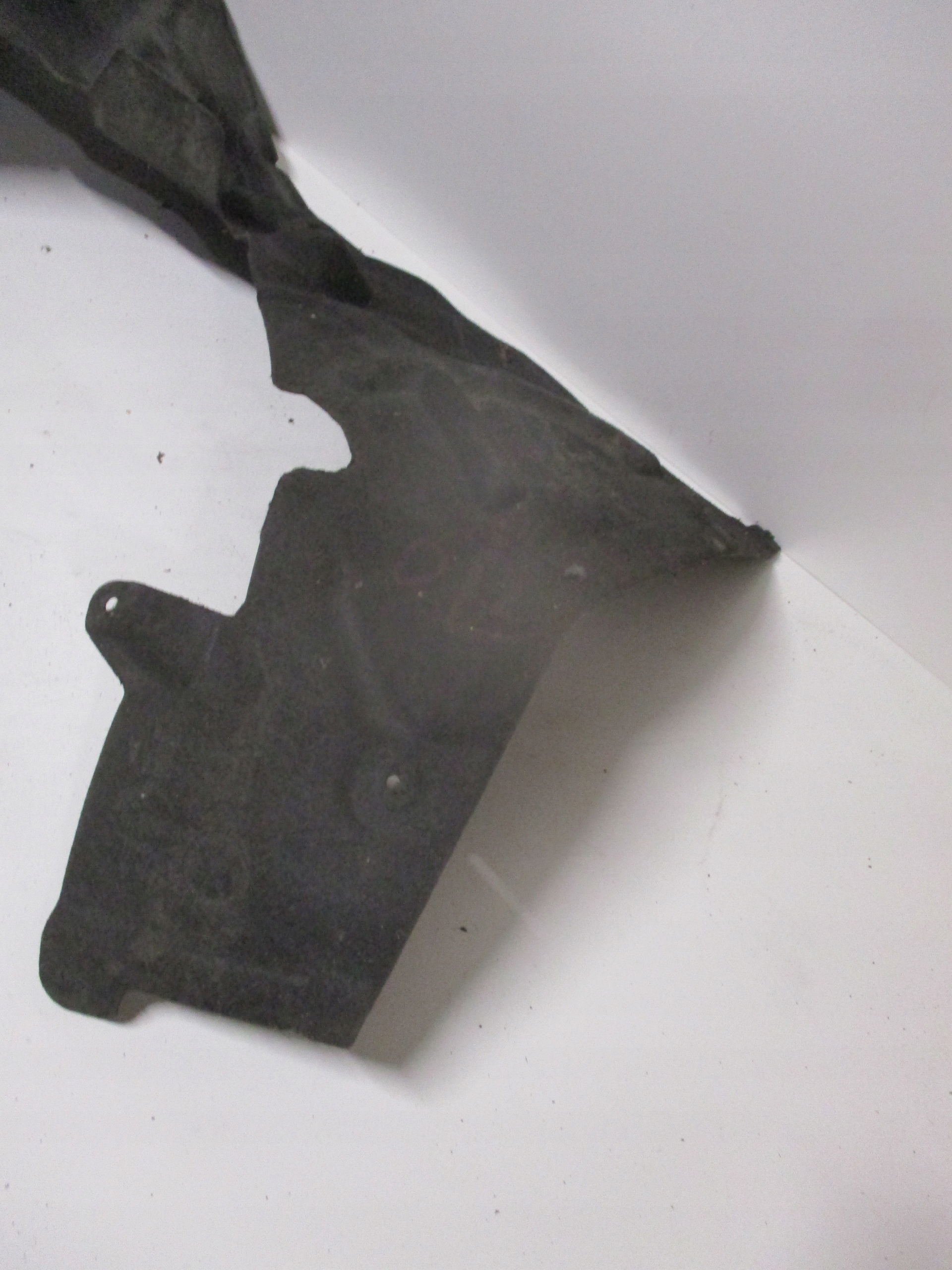 mudguard VW TOUAREG II 7P0 7P6805977A left front