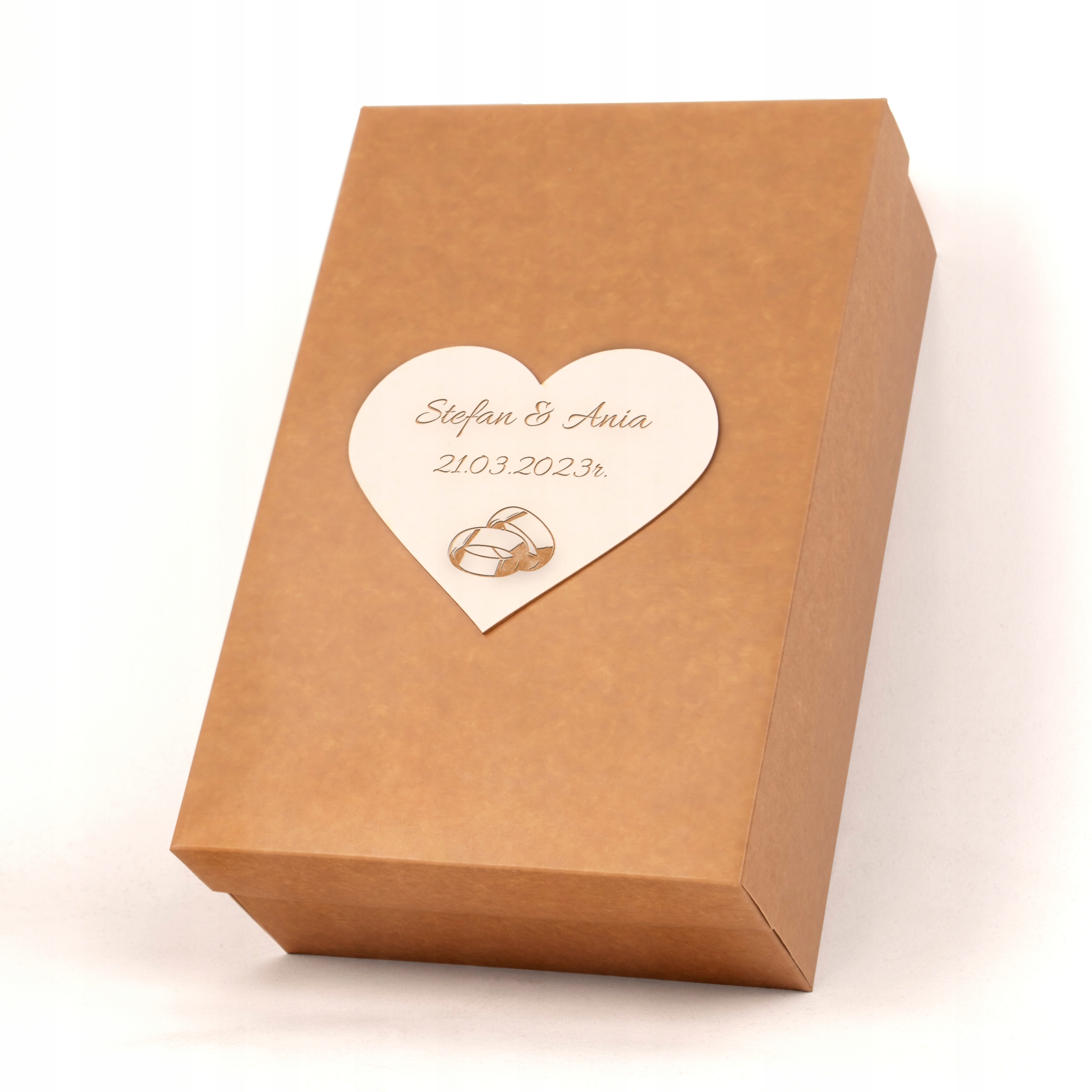 PREZENT NA ŚLUB WESELE ŚLUBNY ZESTAW RĘCZNIKÓW KUBKI HAFT imiona data ślubu Marka inna