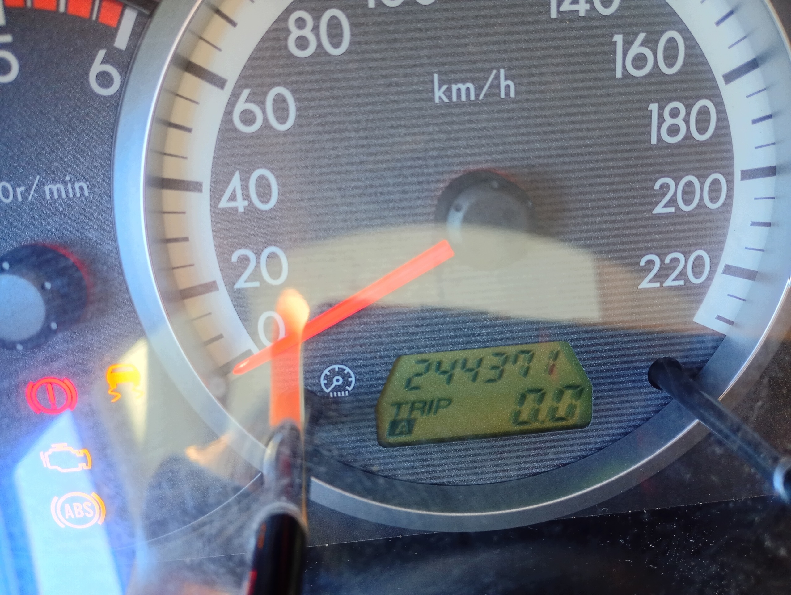 dials dials tachometer Mazda 5 V 05-10 2.0 CD mileage 244371km